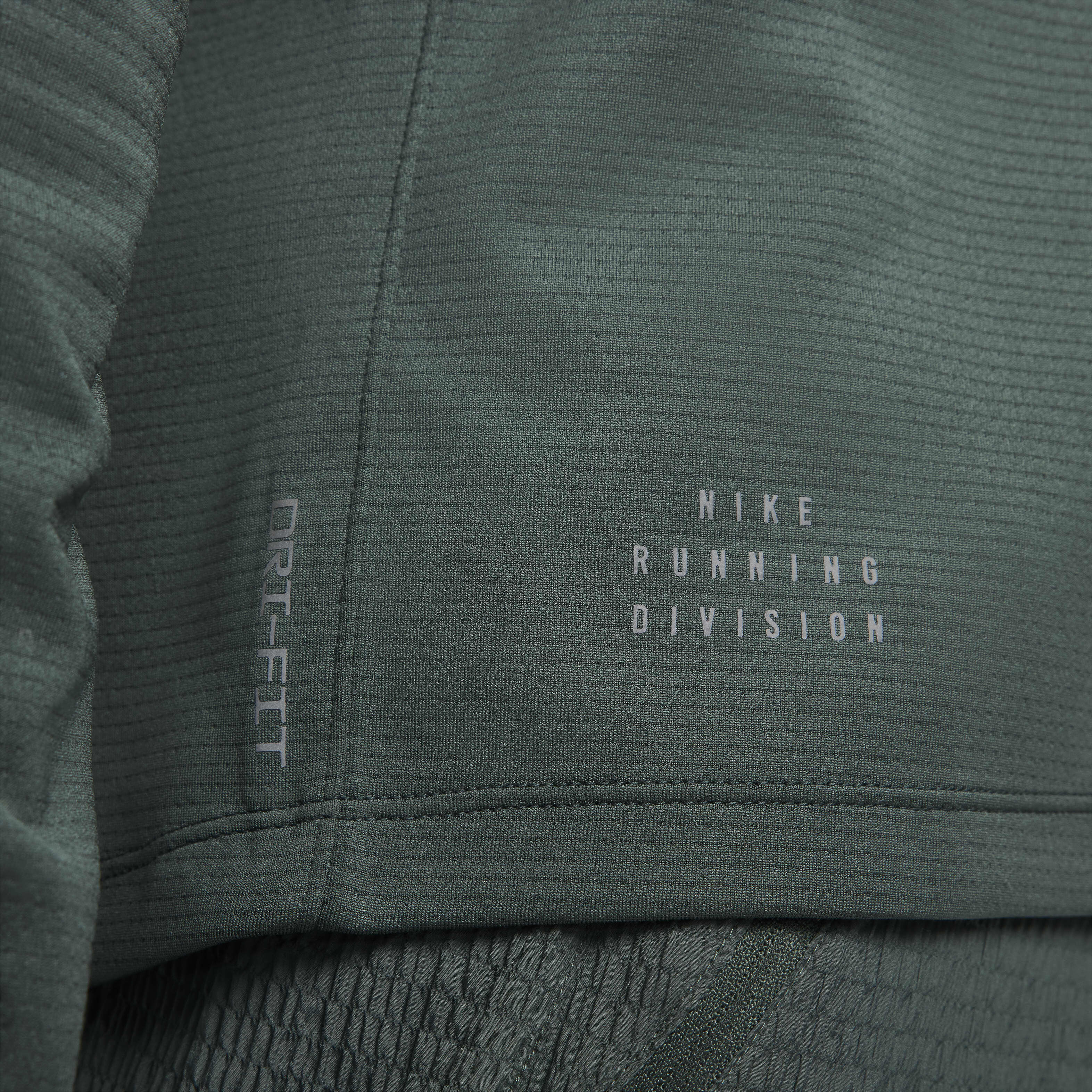 Nike Run Division image number 4