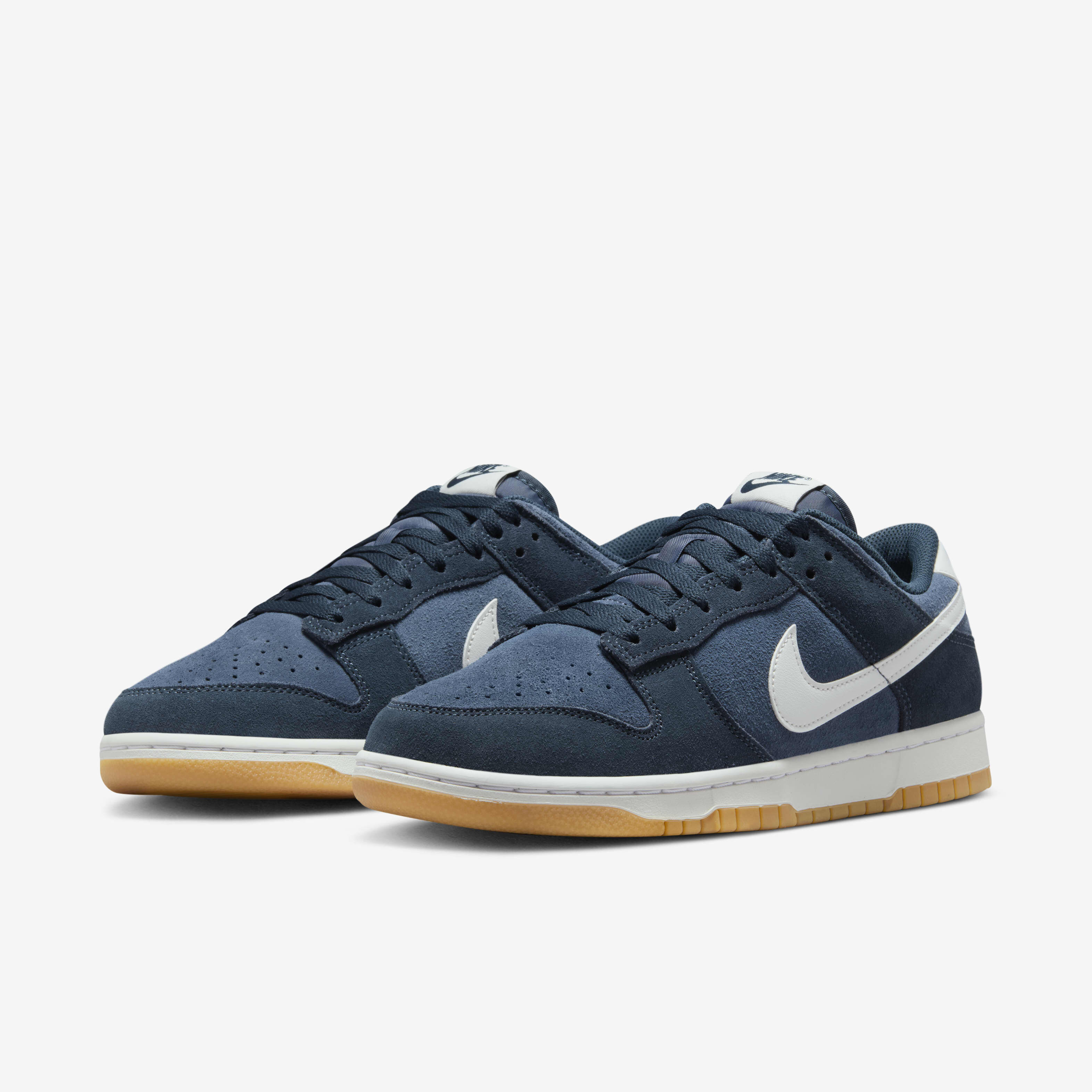 Nike Dunk Low Retro SE image number 4