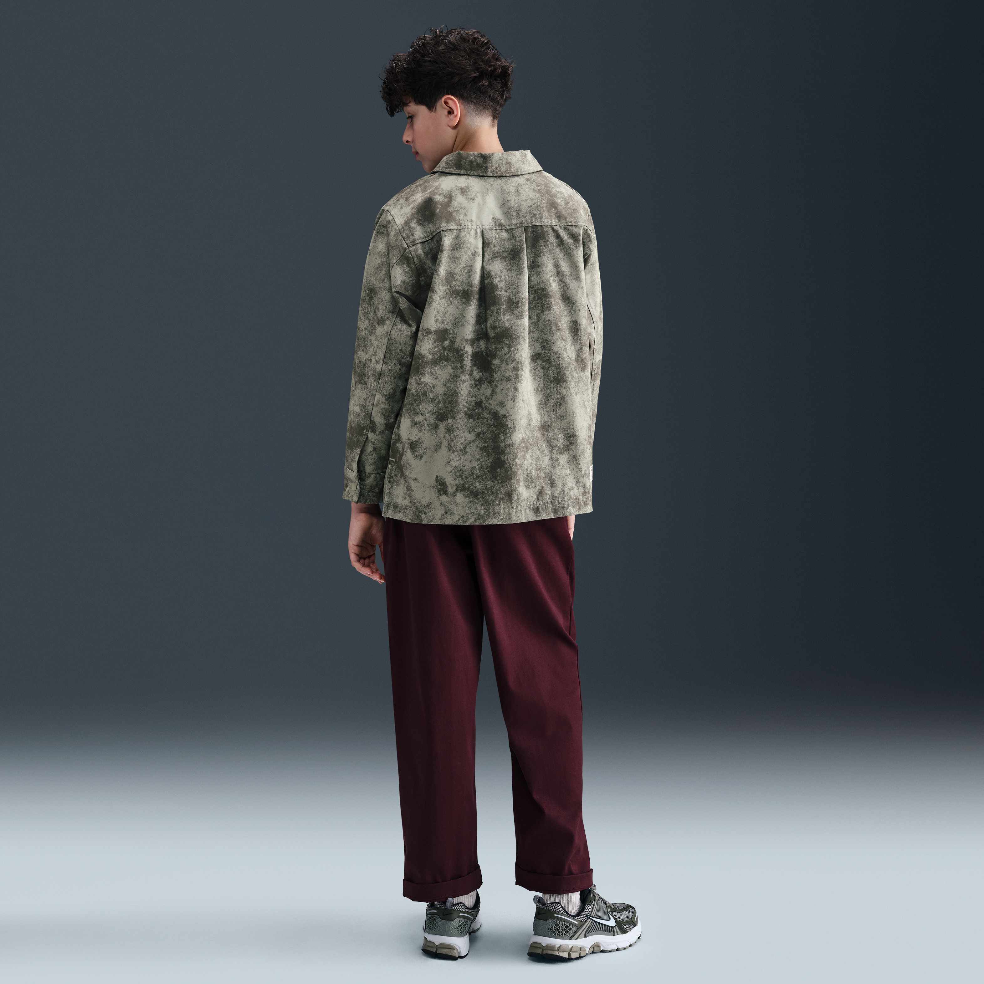 نايكي سبورتسوير ميترو جراوند image number 4