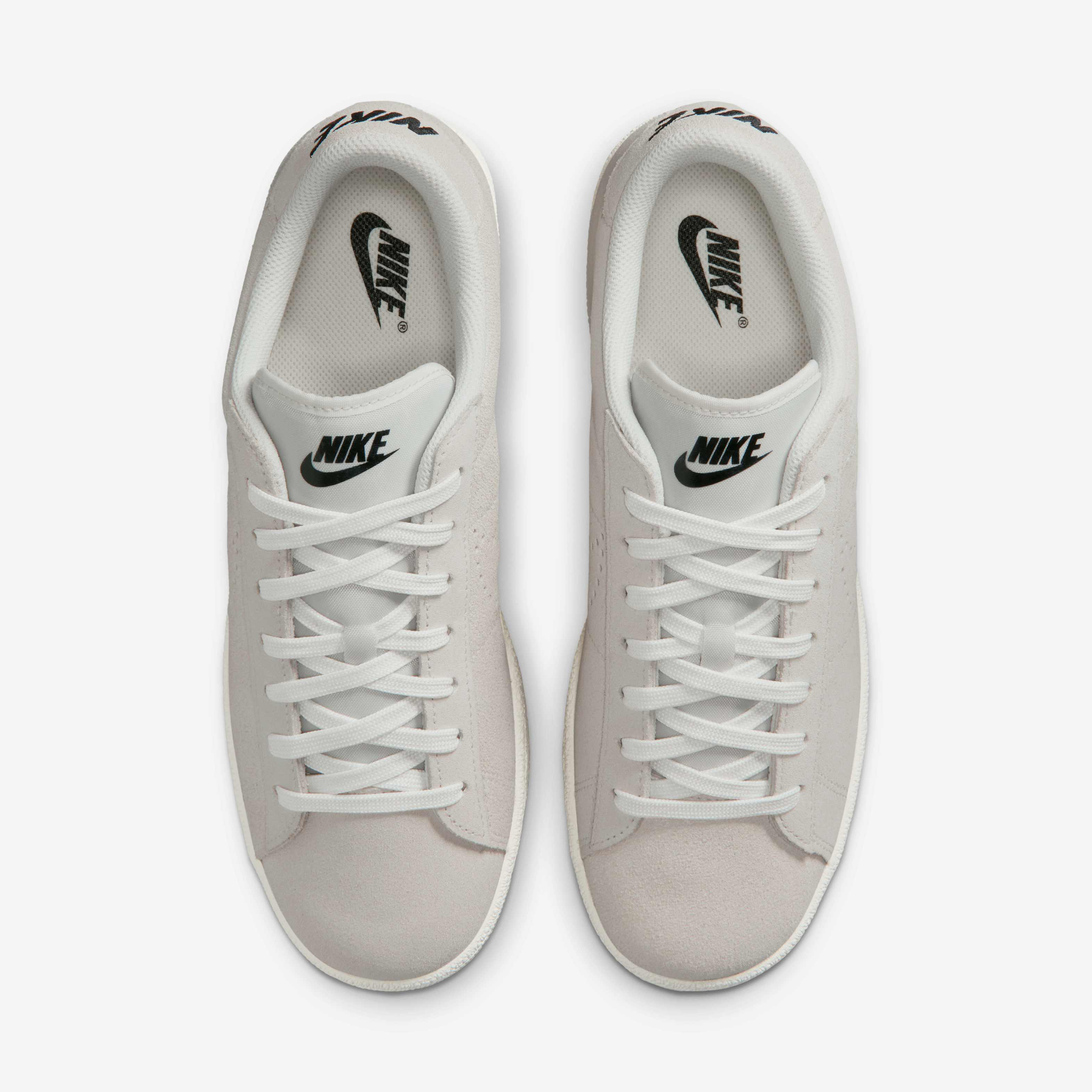 Nike Tennis Classic image number 3