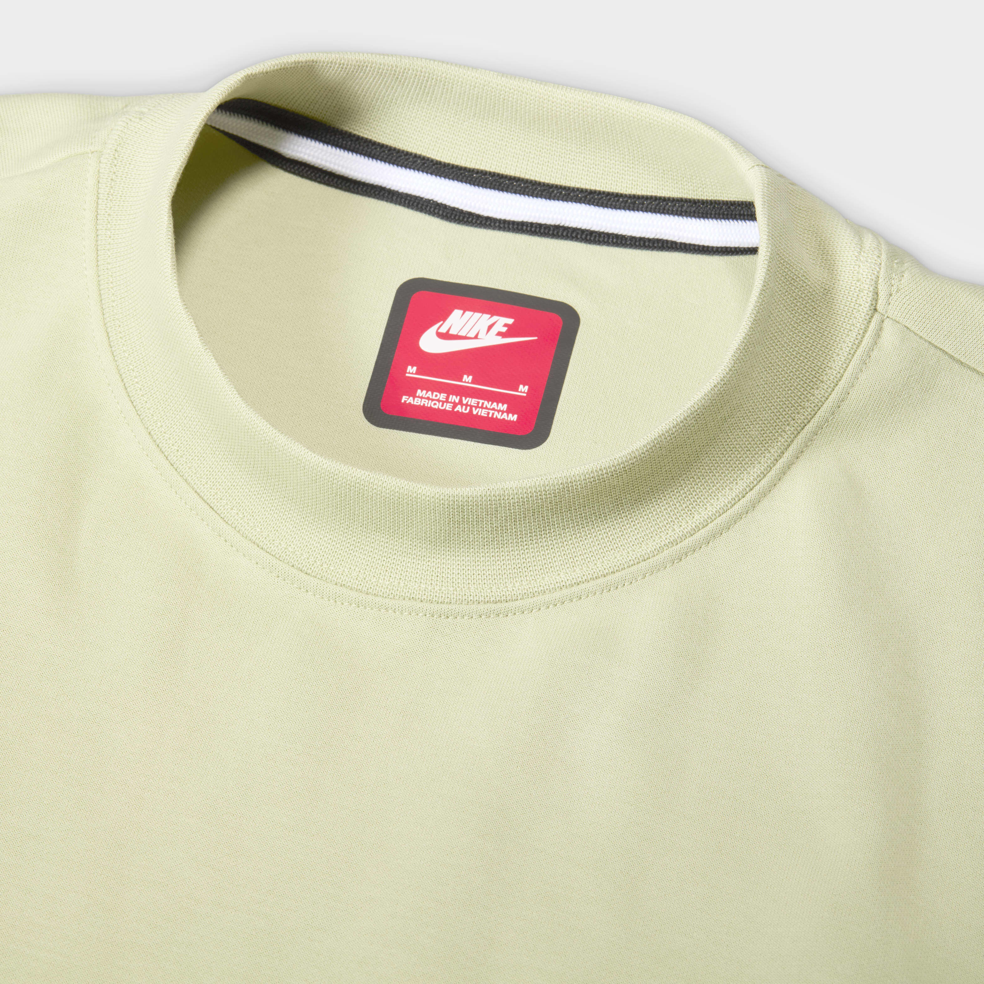 نايكي تك image number 3