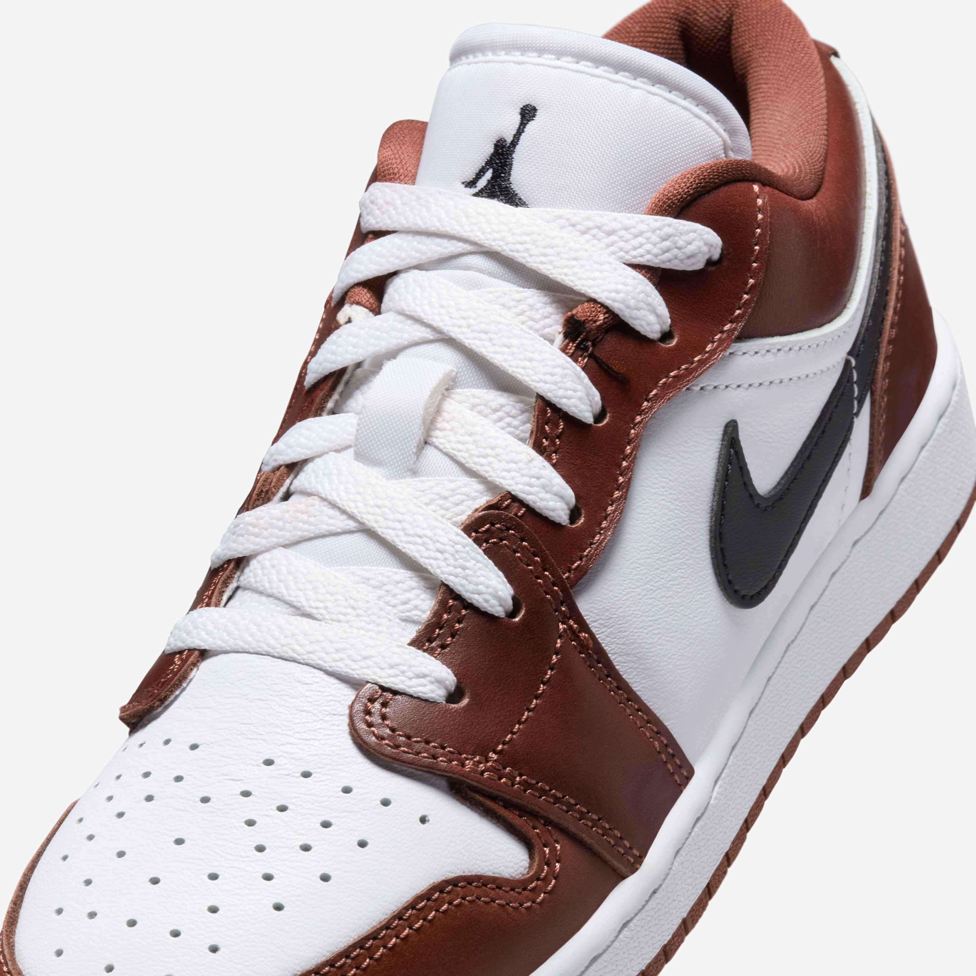 Air Jordan 1 Low SE image number 6