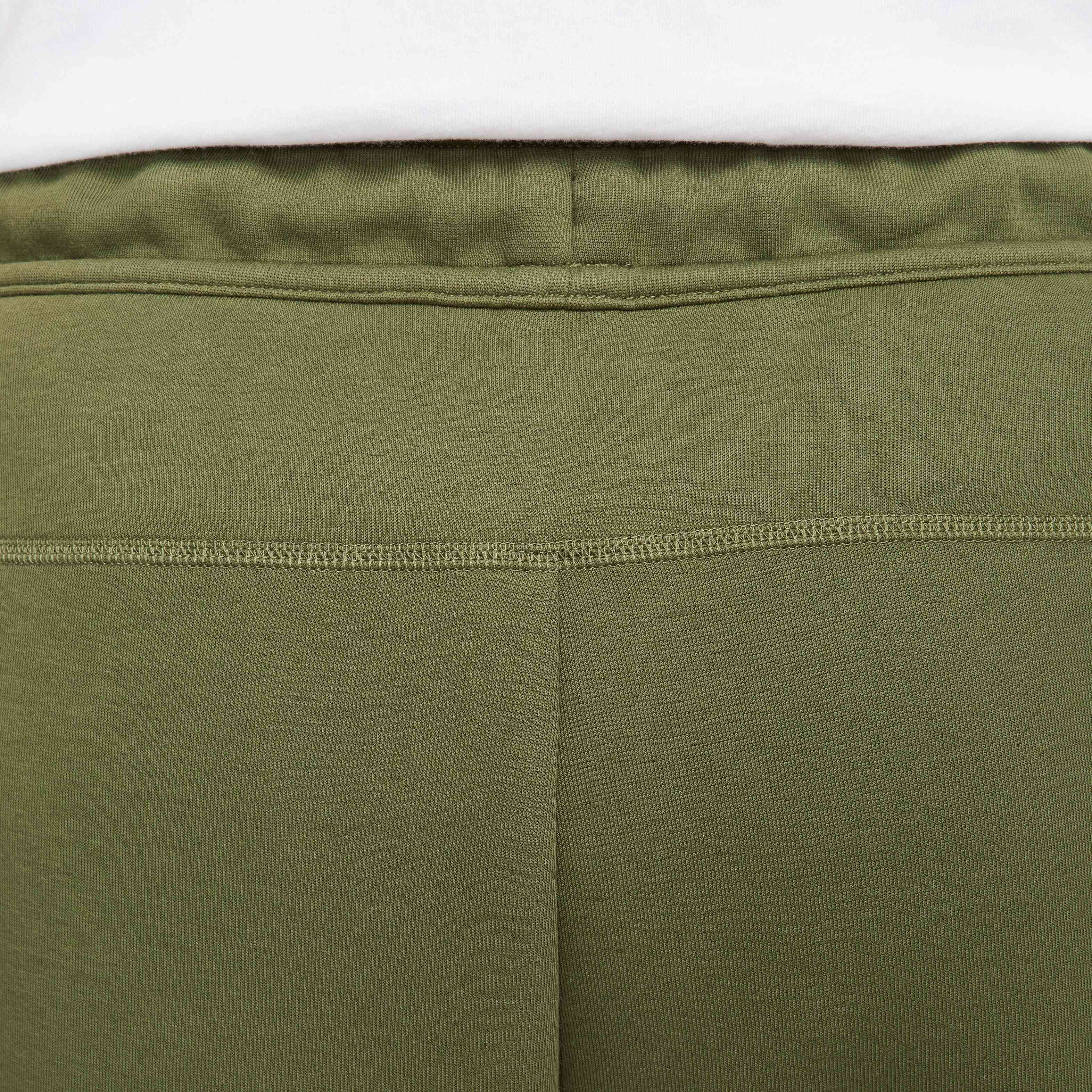 Nike Sportswear Tech Fleece image number 6