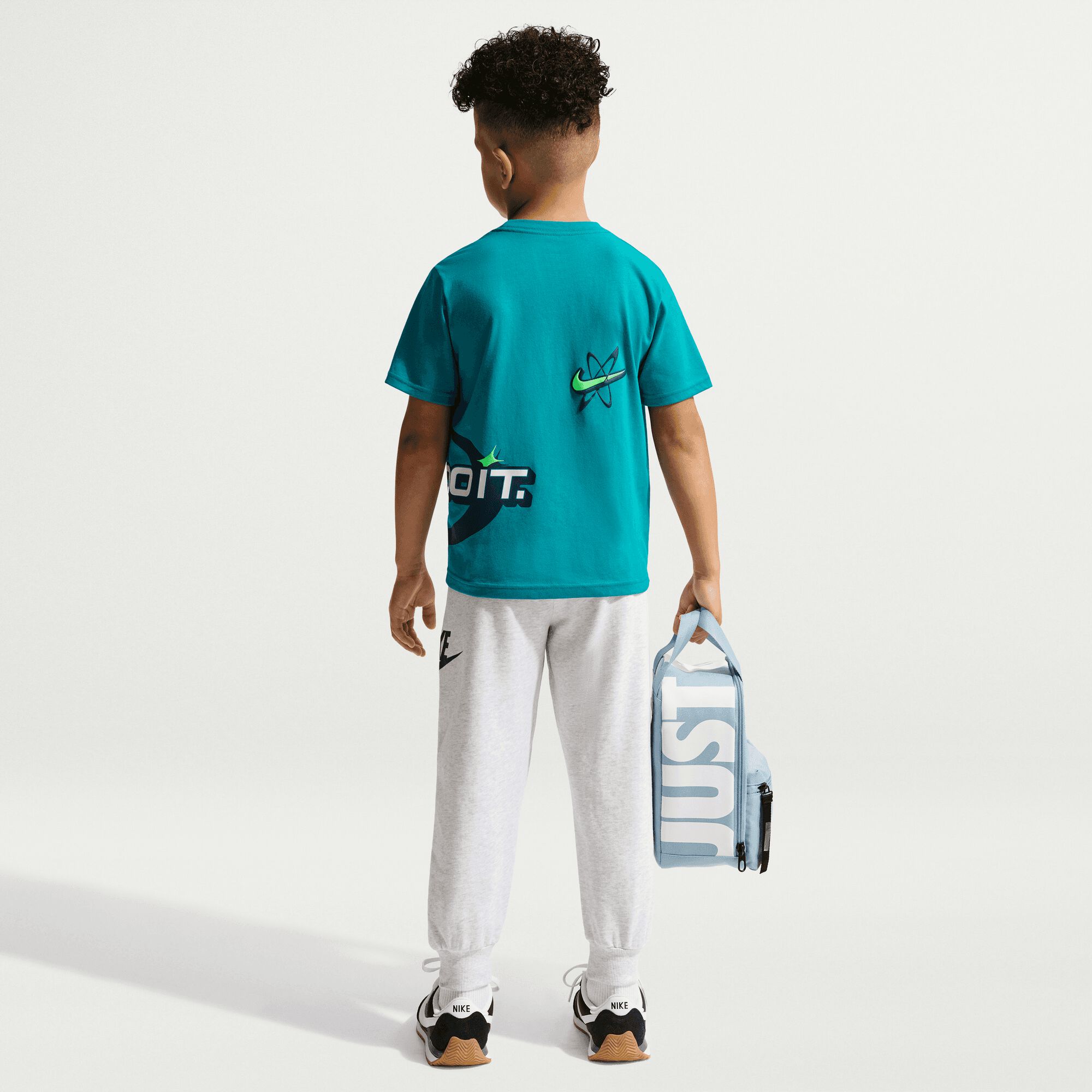 Nike image number 1