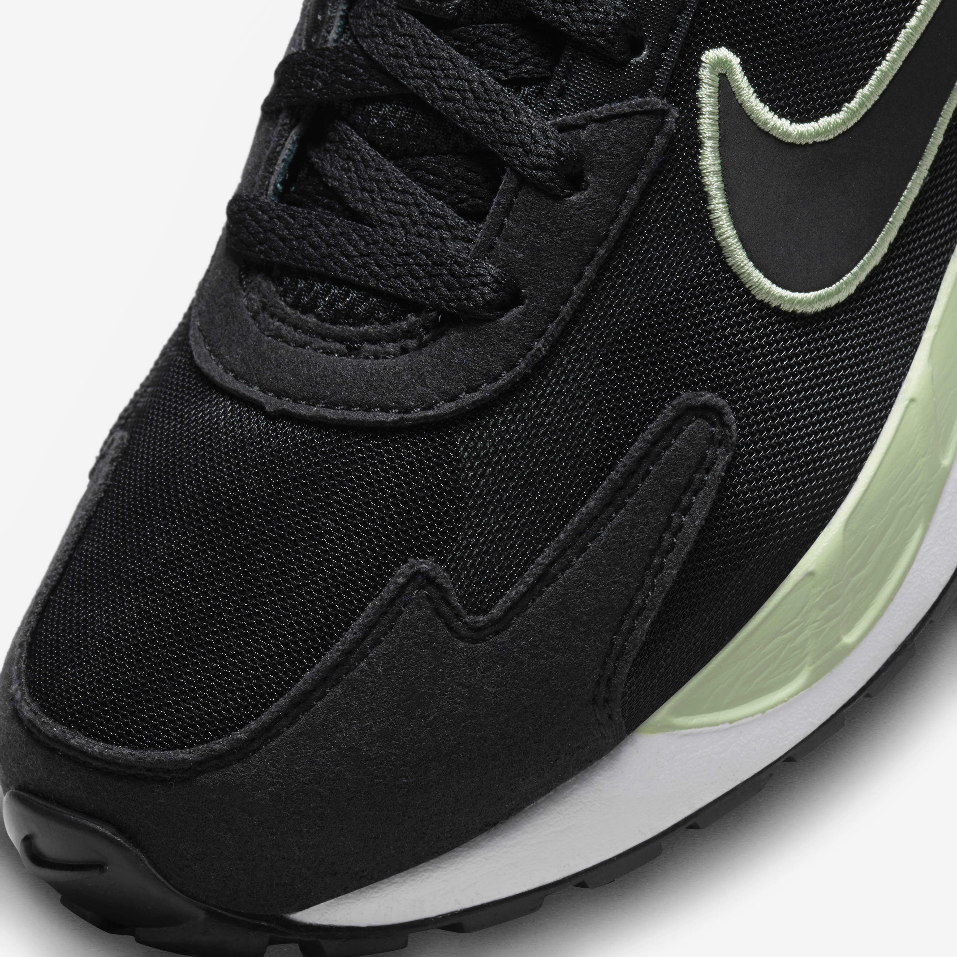 Nike Air Max Solo image number 6