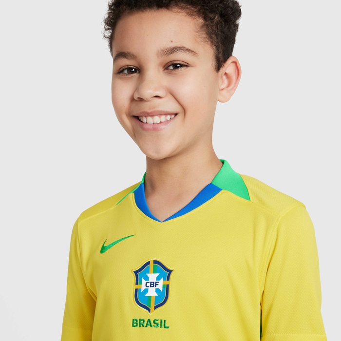 Brazil 2025 Stadium Home (Women's Team) image number 2 Brazil 2025 Stadium Home (Women's Team) image number 2
