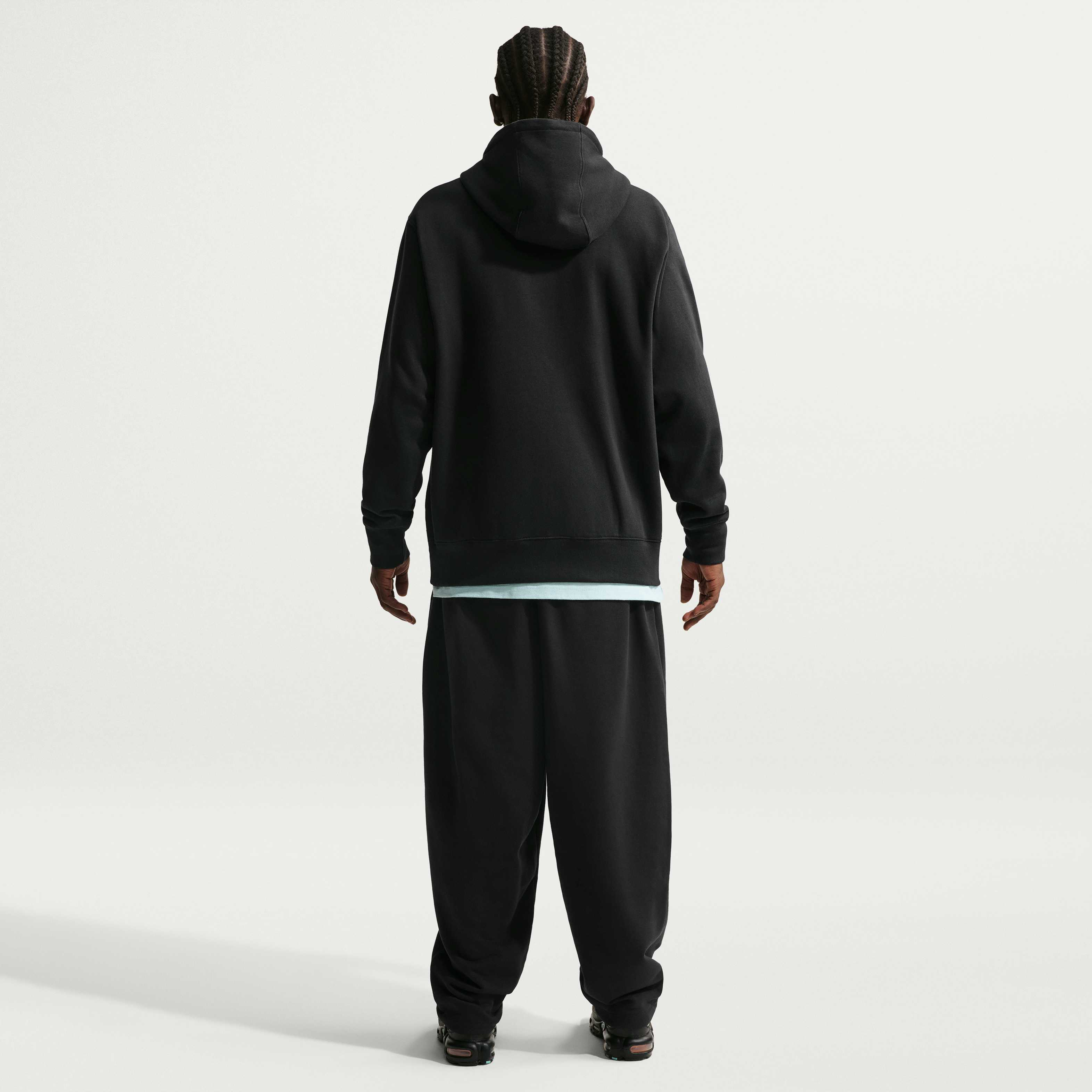 Nike Sportswear Club image number 4