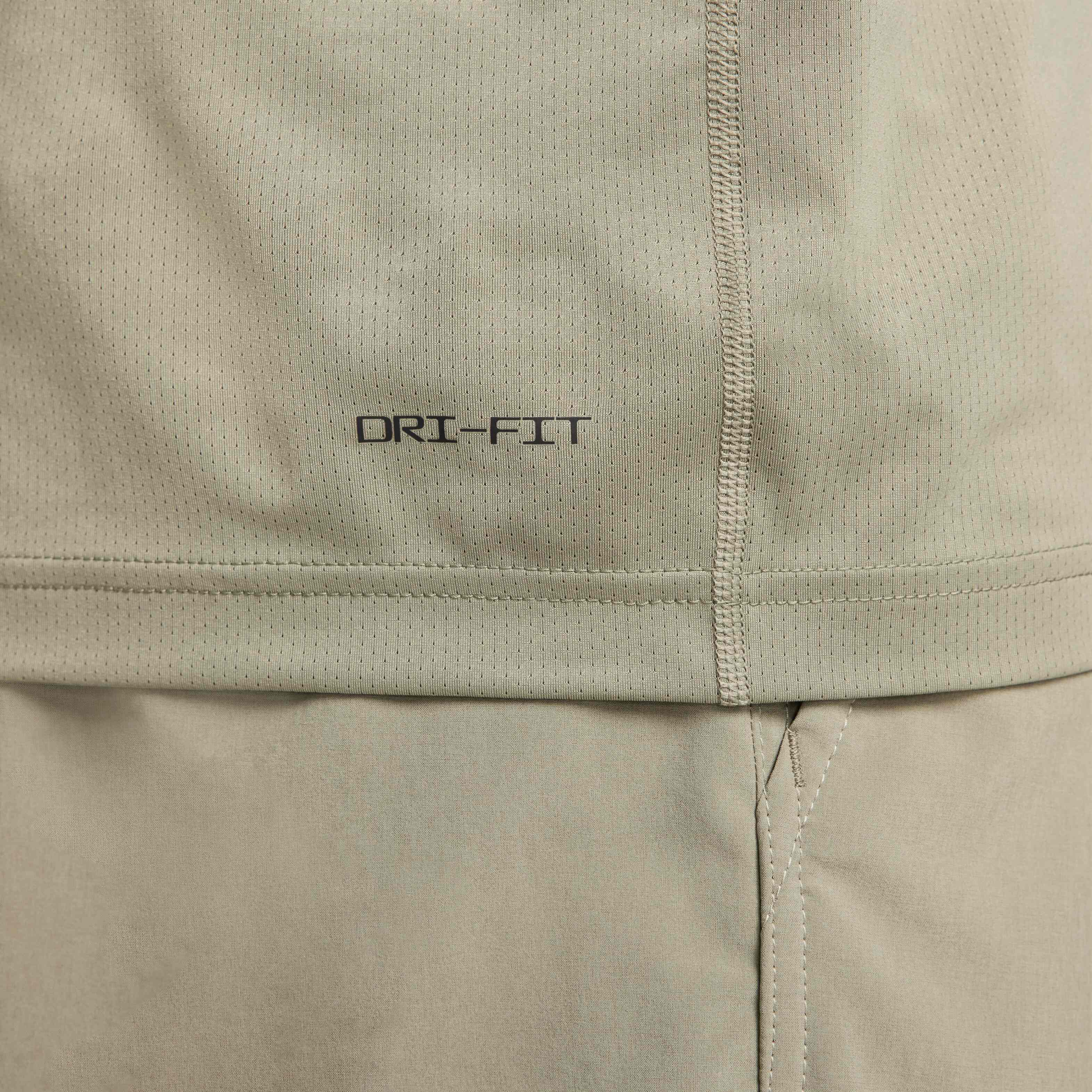 نايكي ريدي image number 3