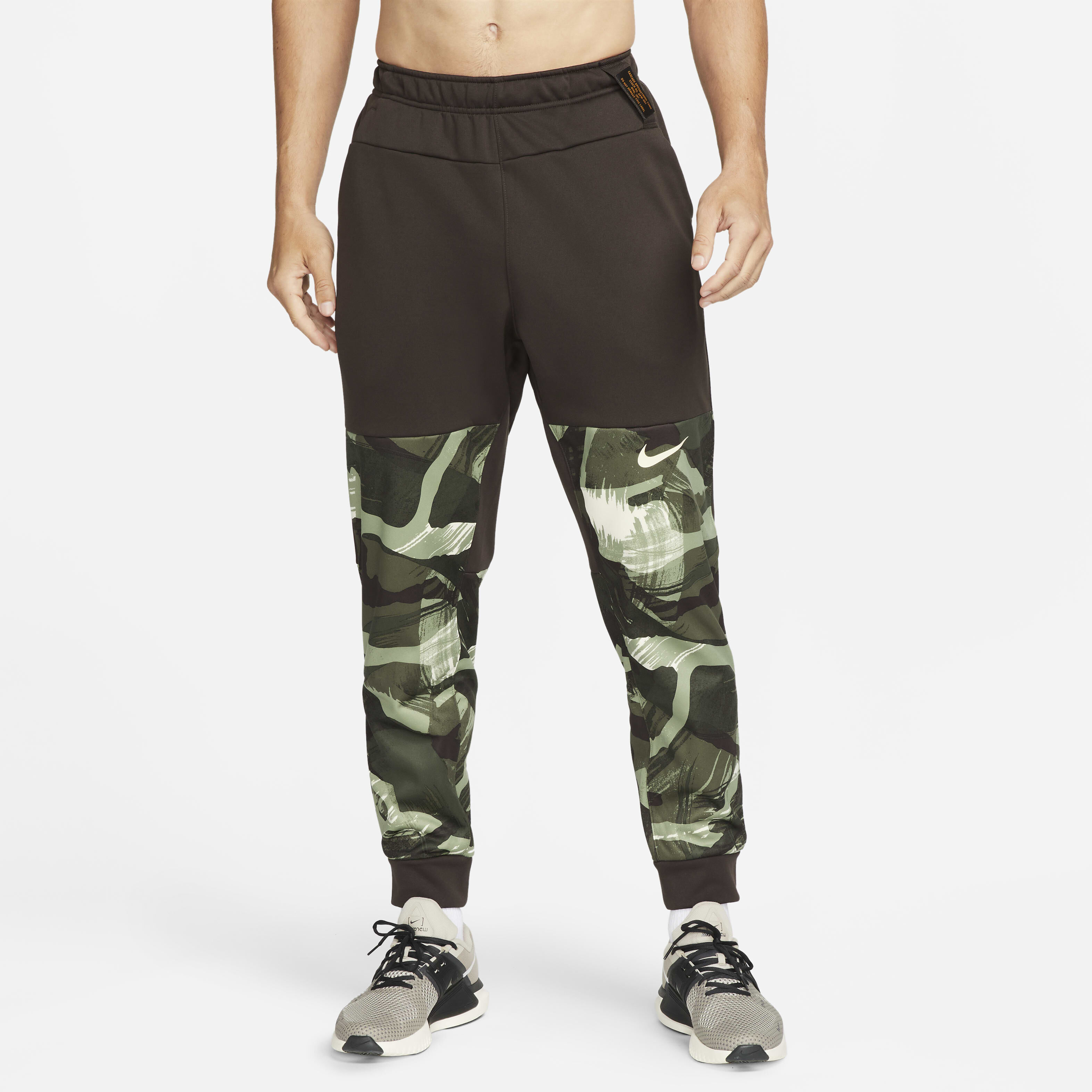 Nike camo jogging suit cheap