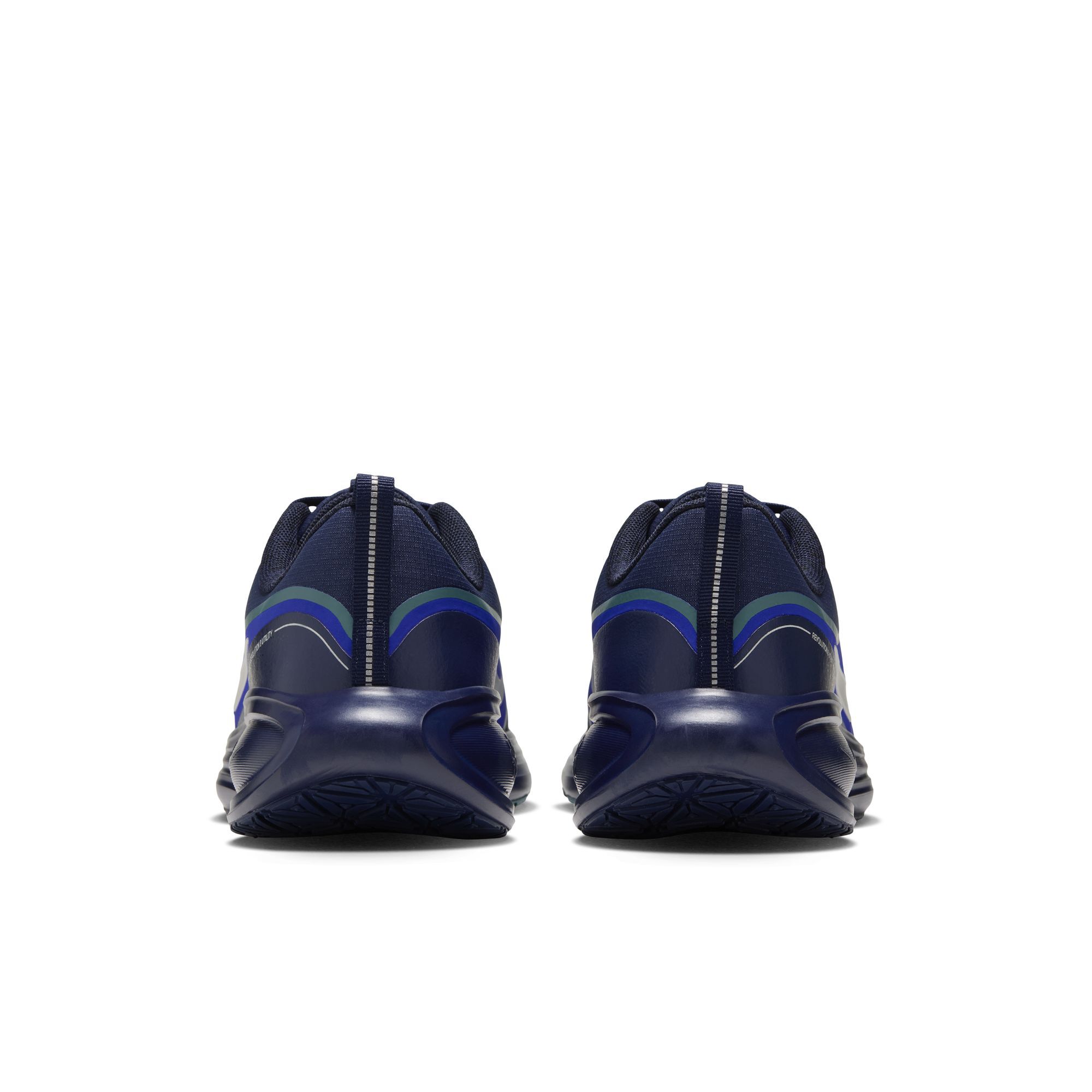Nike Revolution 8 Utility image number 1