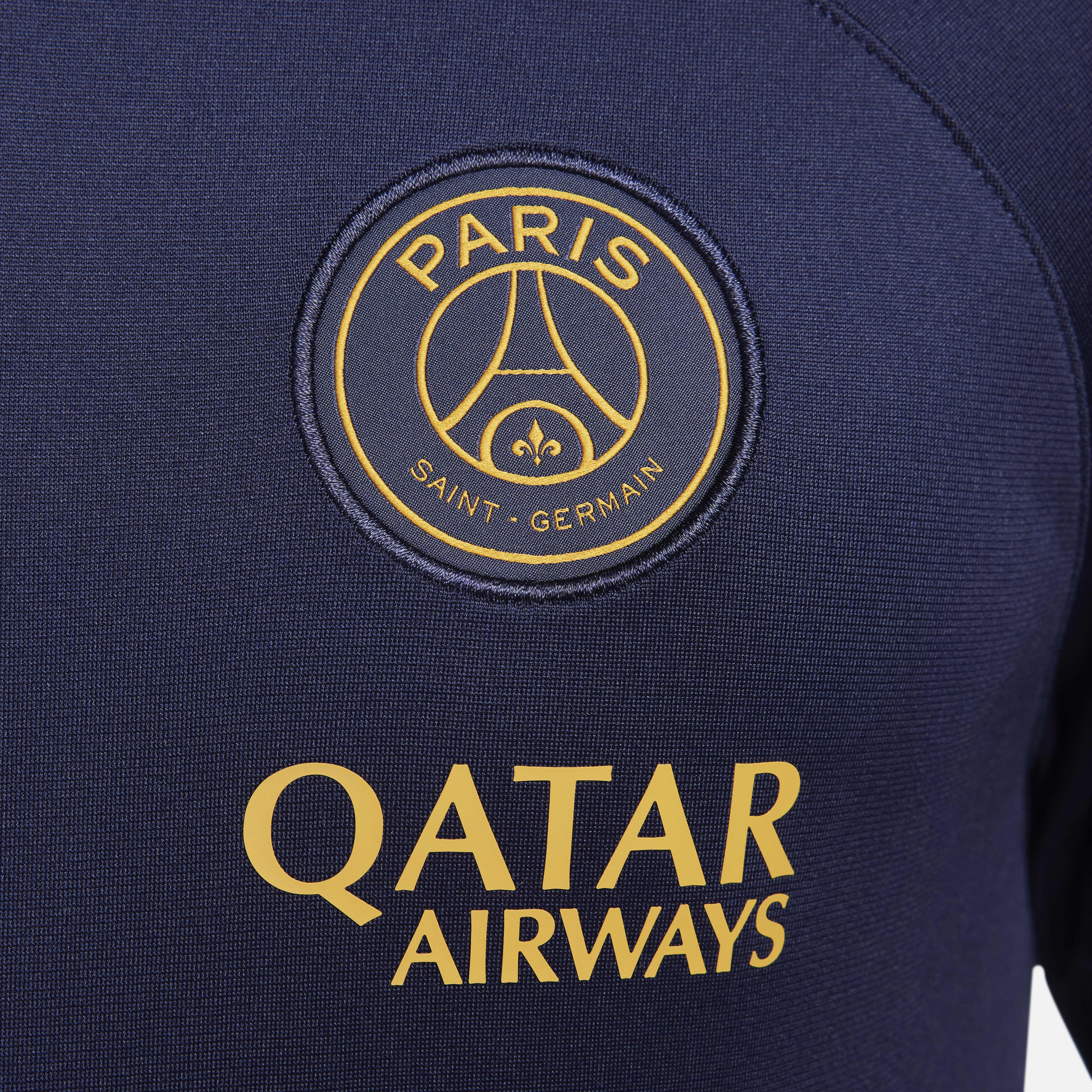 Paris Saint-Germain Strike image number 5