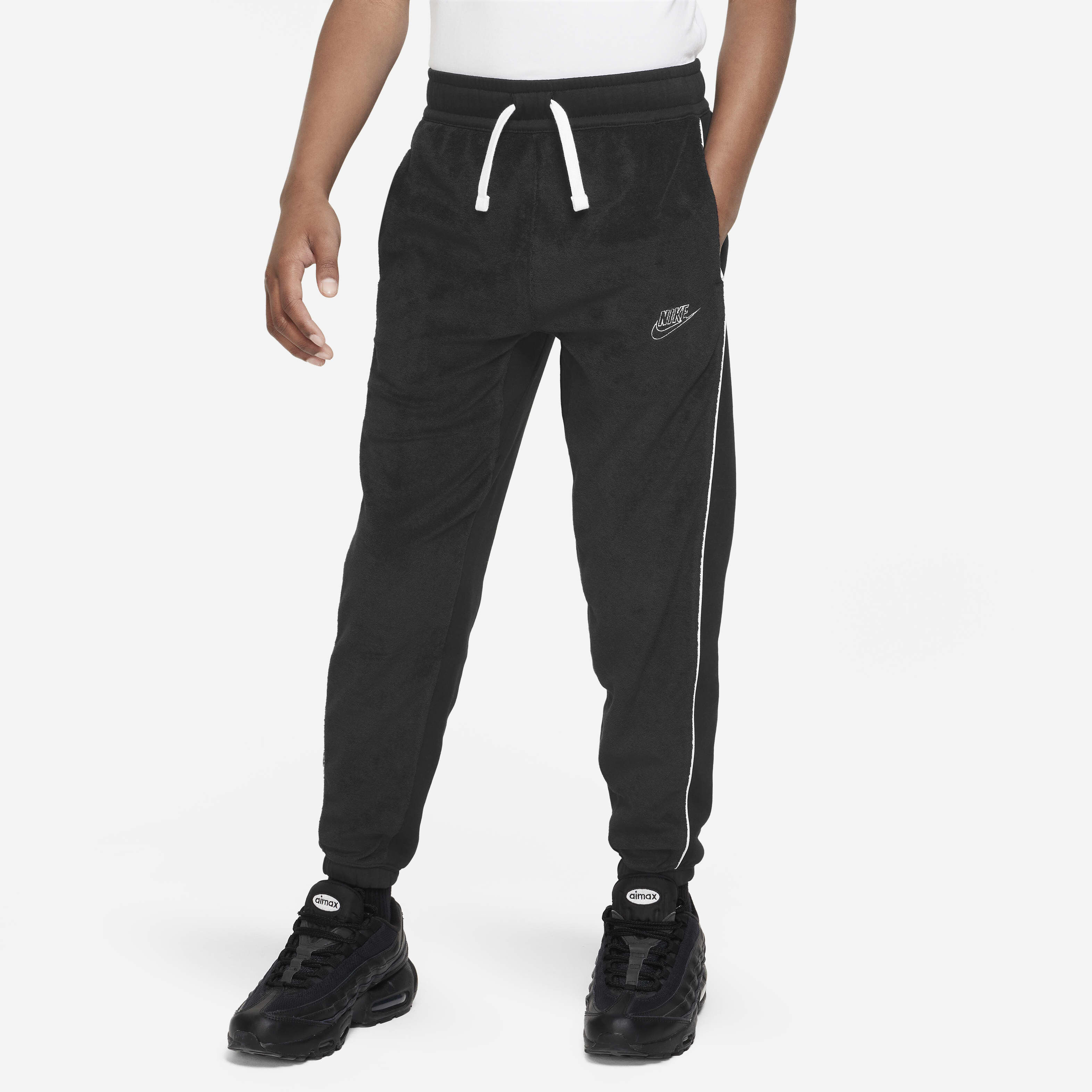 Nike Sportswear image number 0