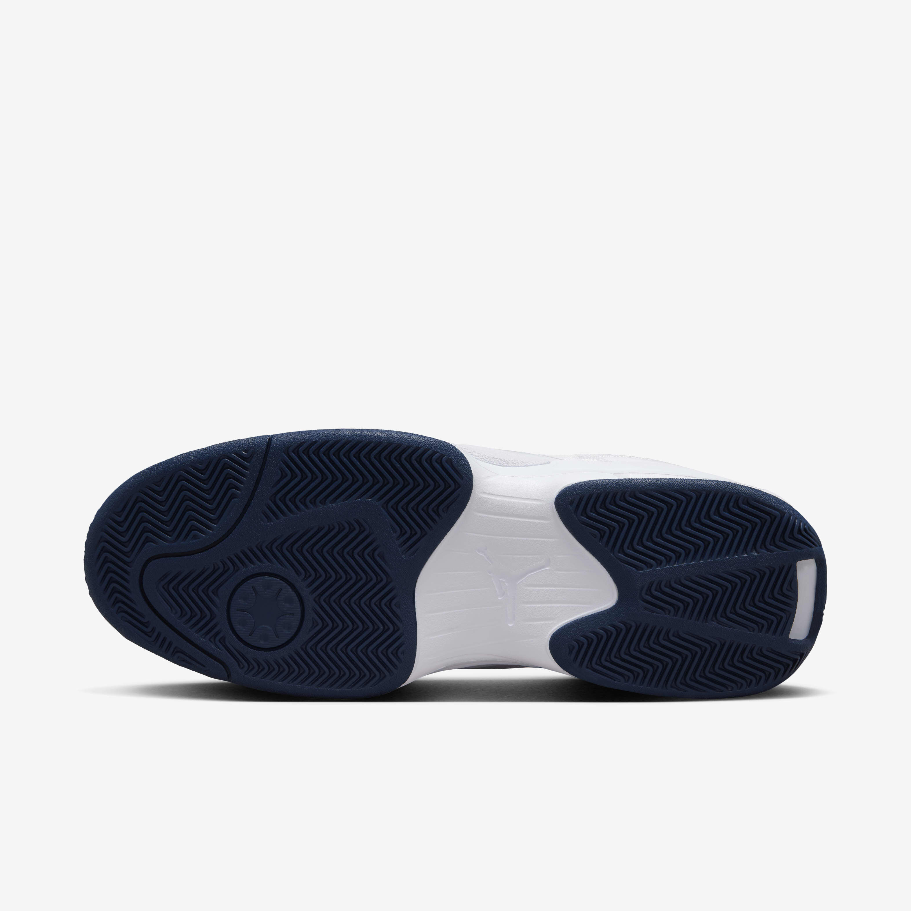 Nike max aura 1 store