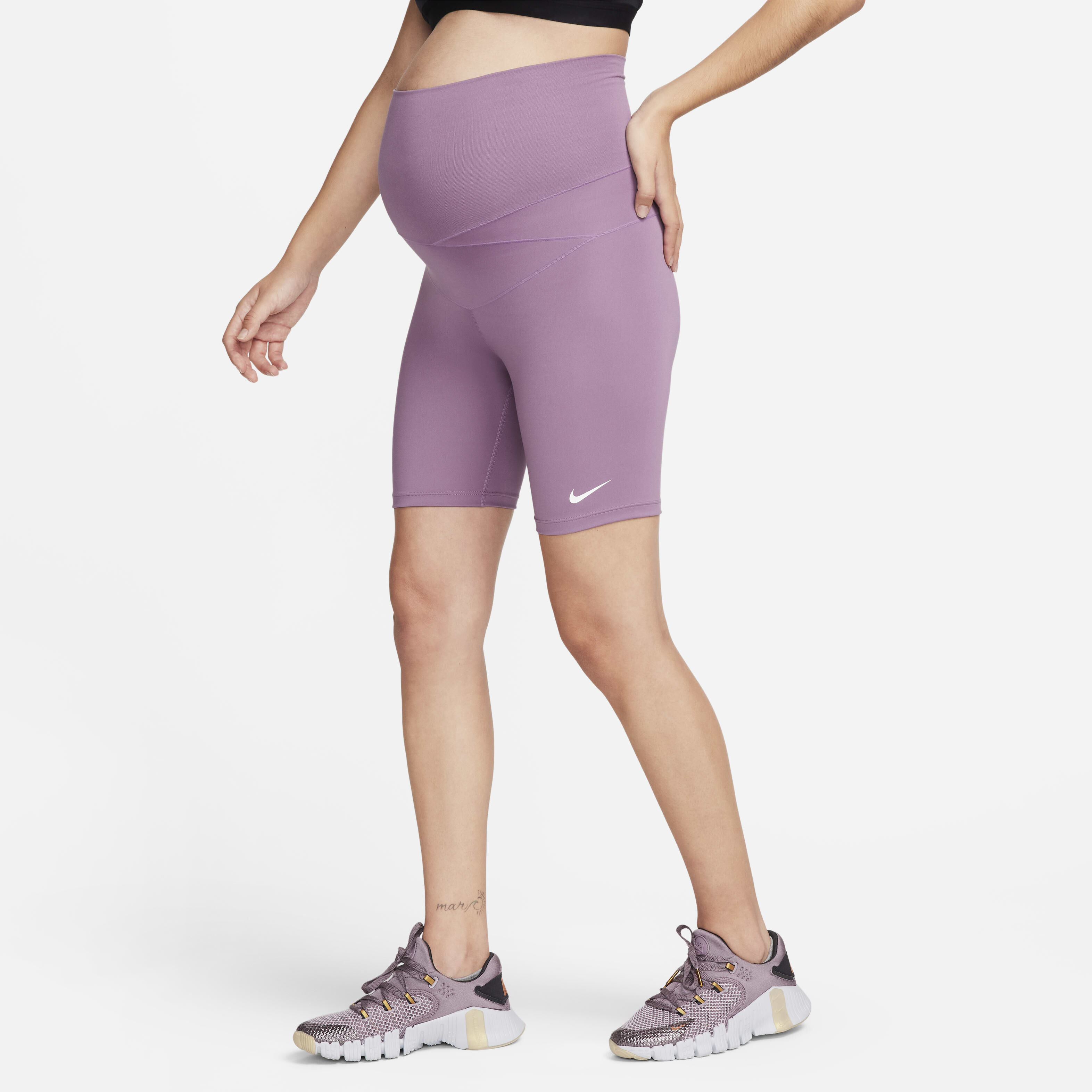 Nike maternity shorts best sale