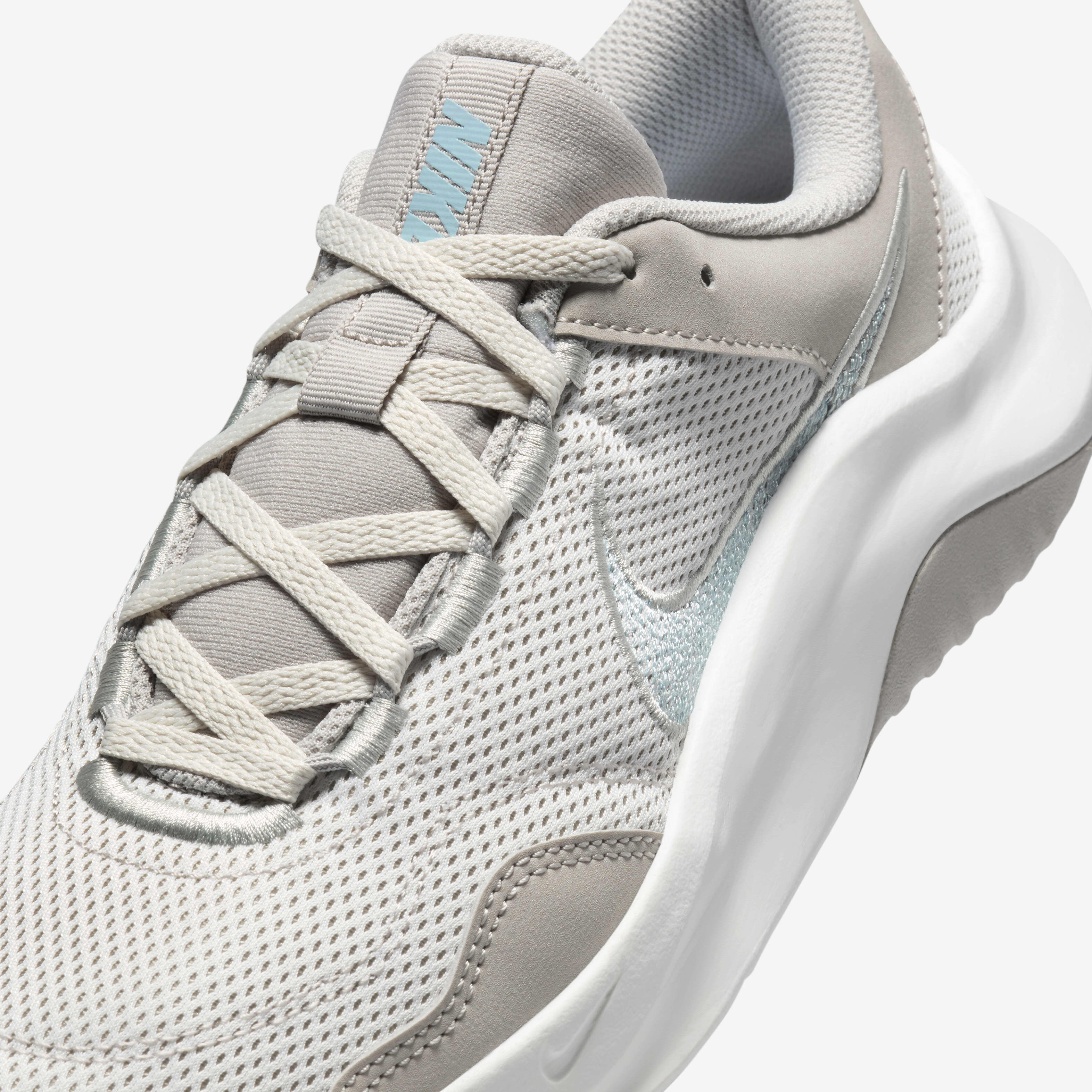 Nike Legend Essential 3 Next Nature image number 6