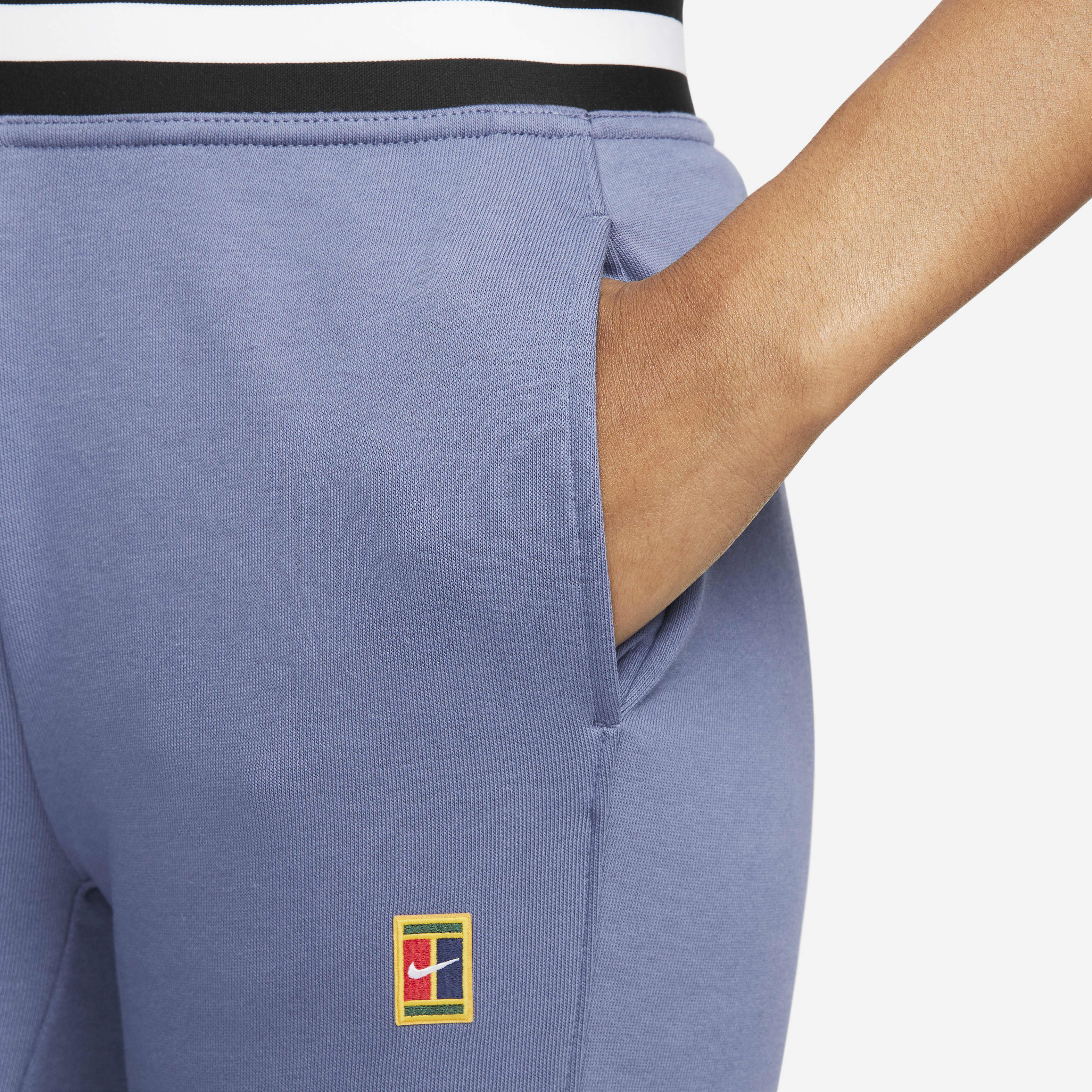 NikeCourt Dri-FIT Heritage image number 2