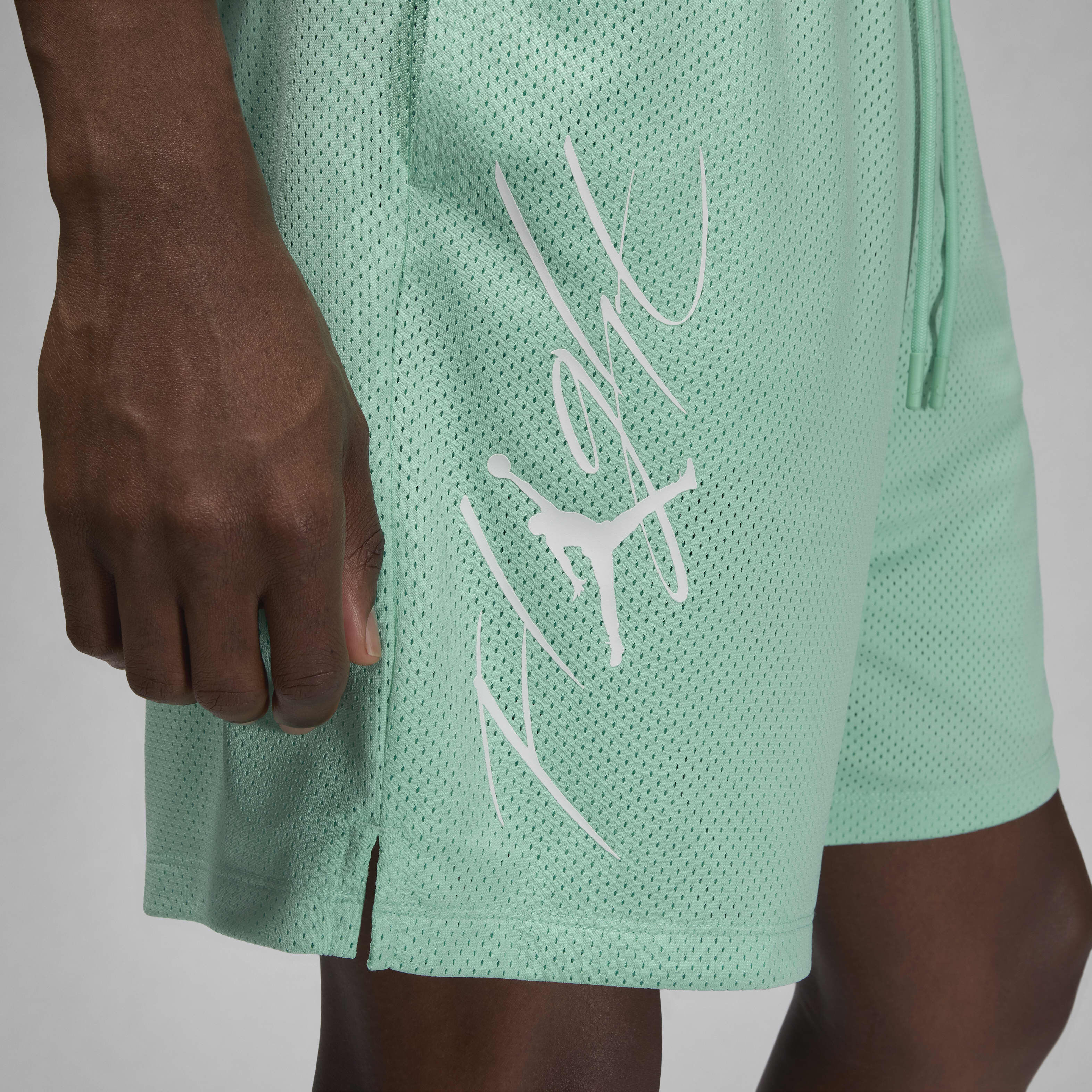 Jordan Essentials image number 5