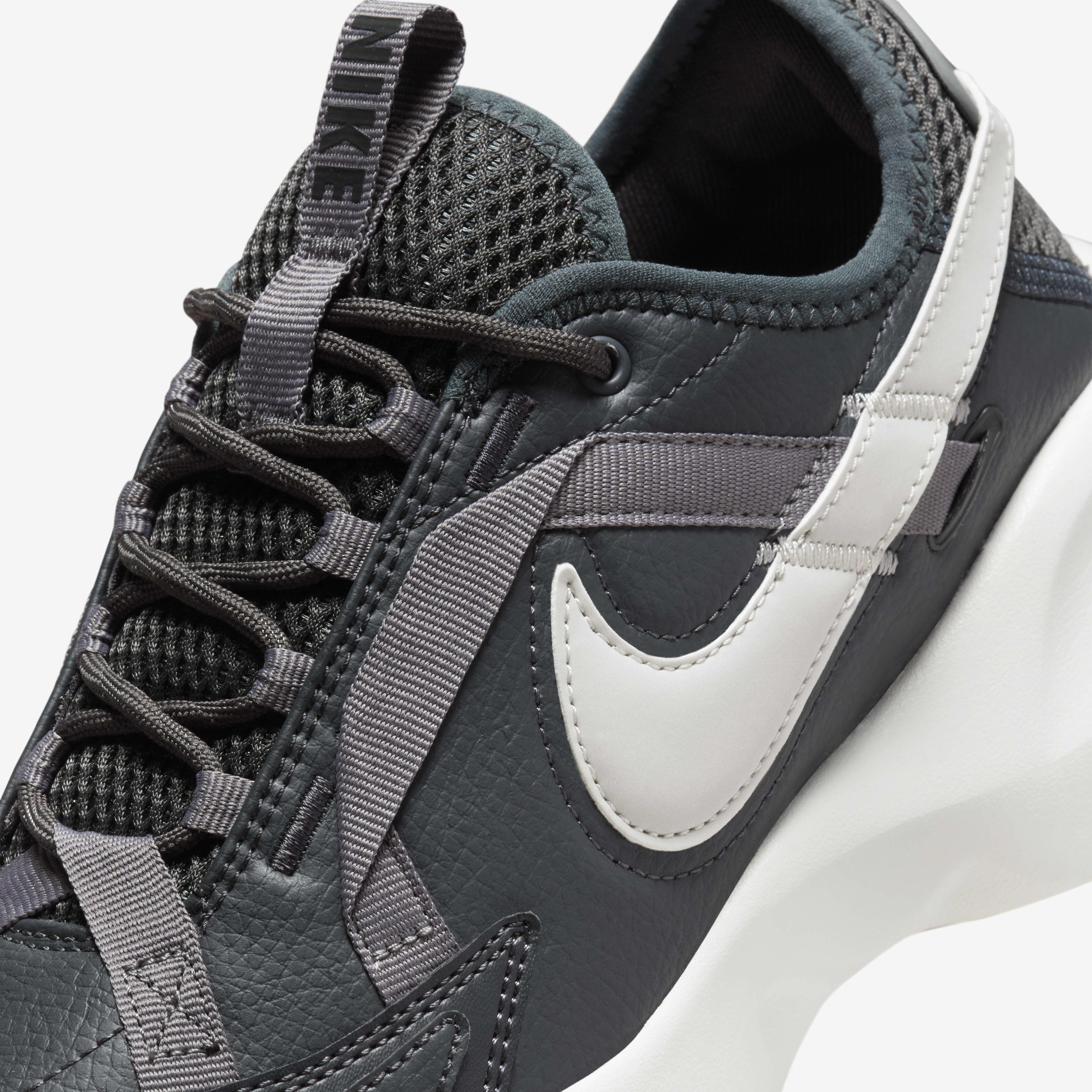 Buy Nike TC 7900 Women's shoes - Anthracite/Platinum Tint