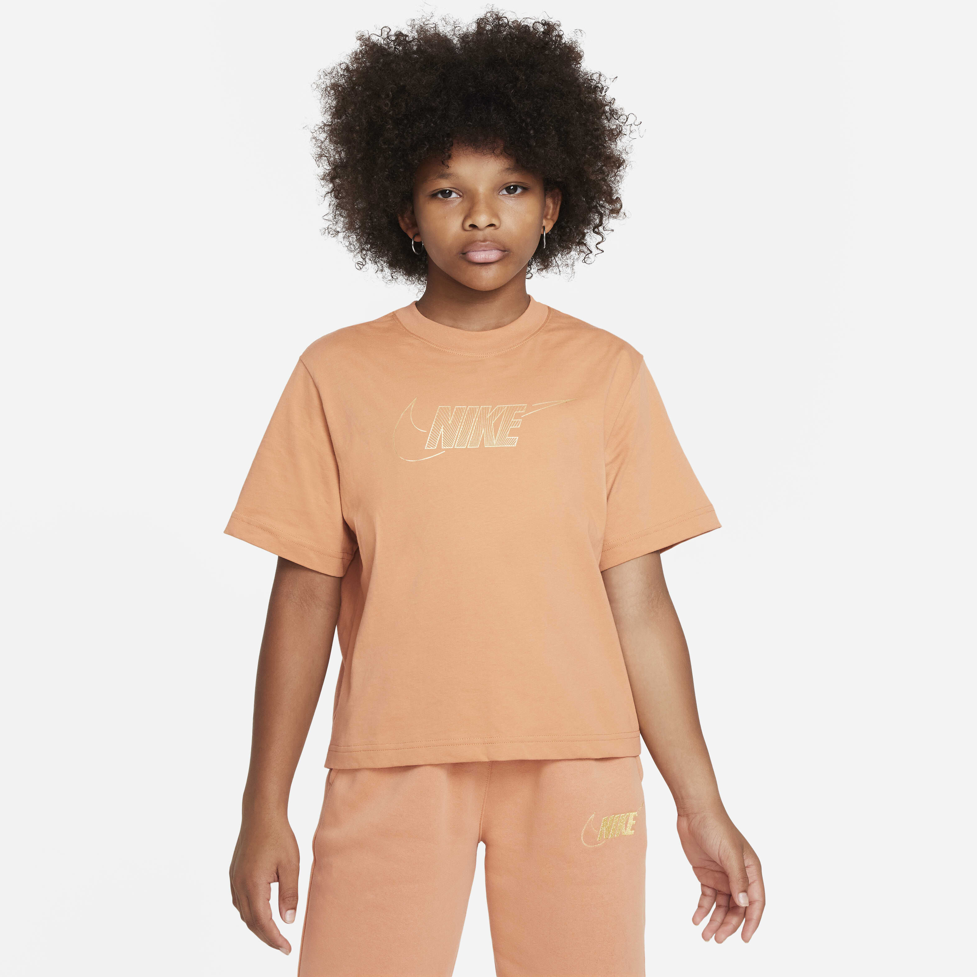 نايكي سبورتسوير image number 0