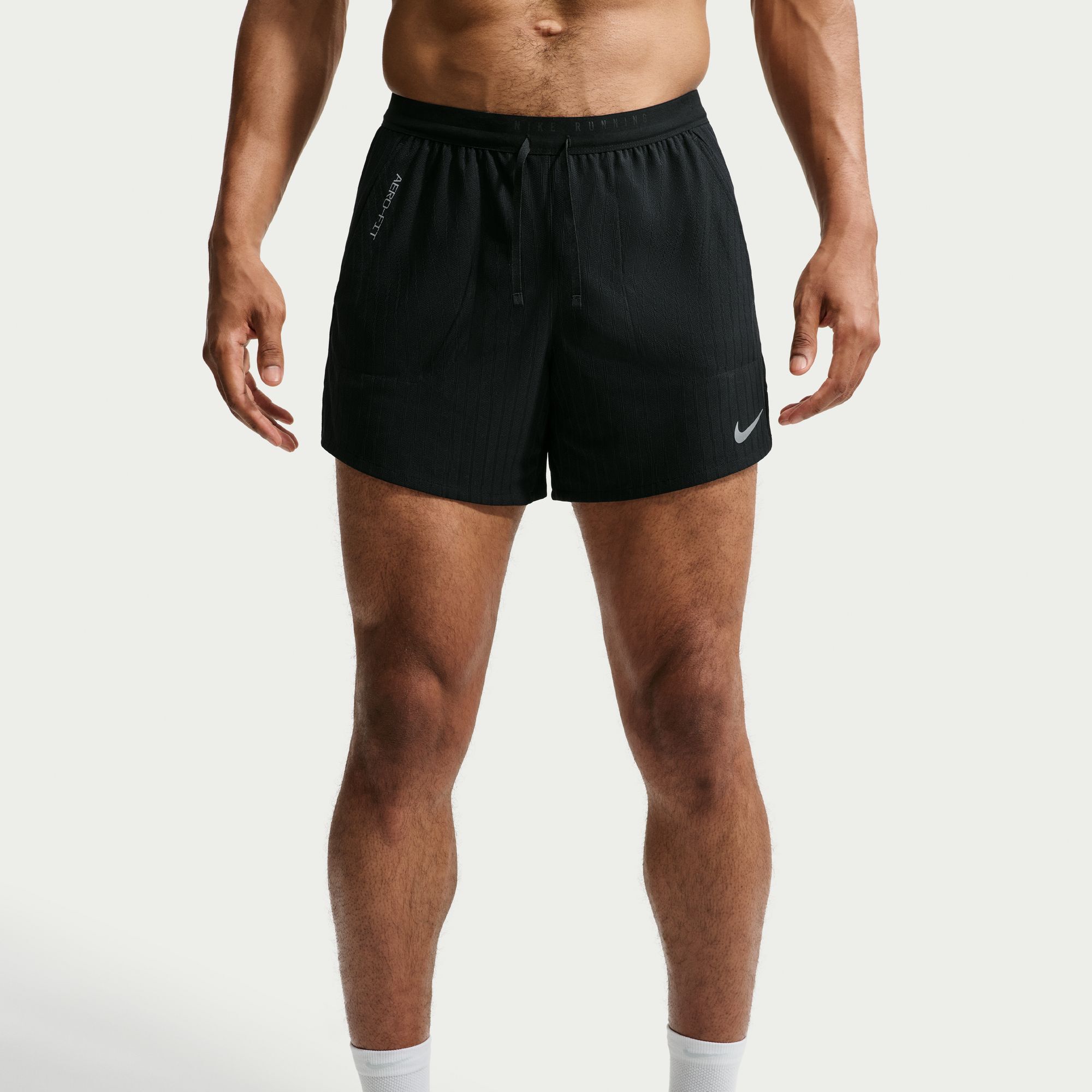 Nike Stride image number 2