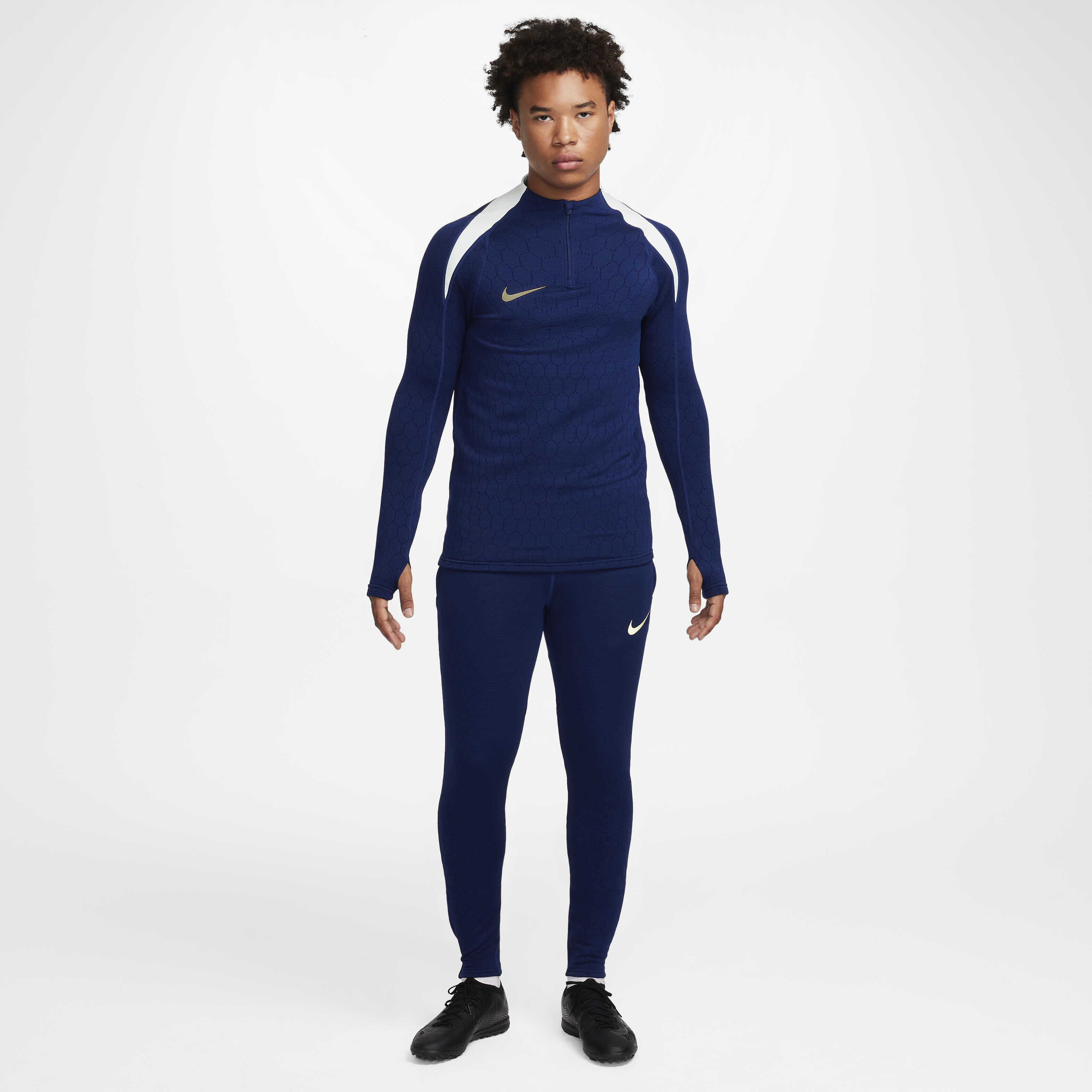 Buy Nike Strike Elite Men s Therma FIT ADV Water Repellent Drill Top Nike Kuwait Official