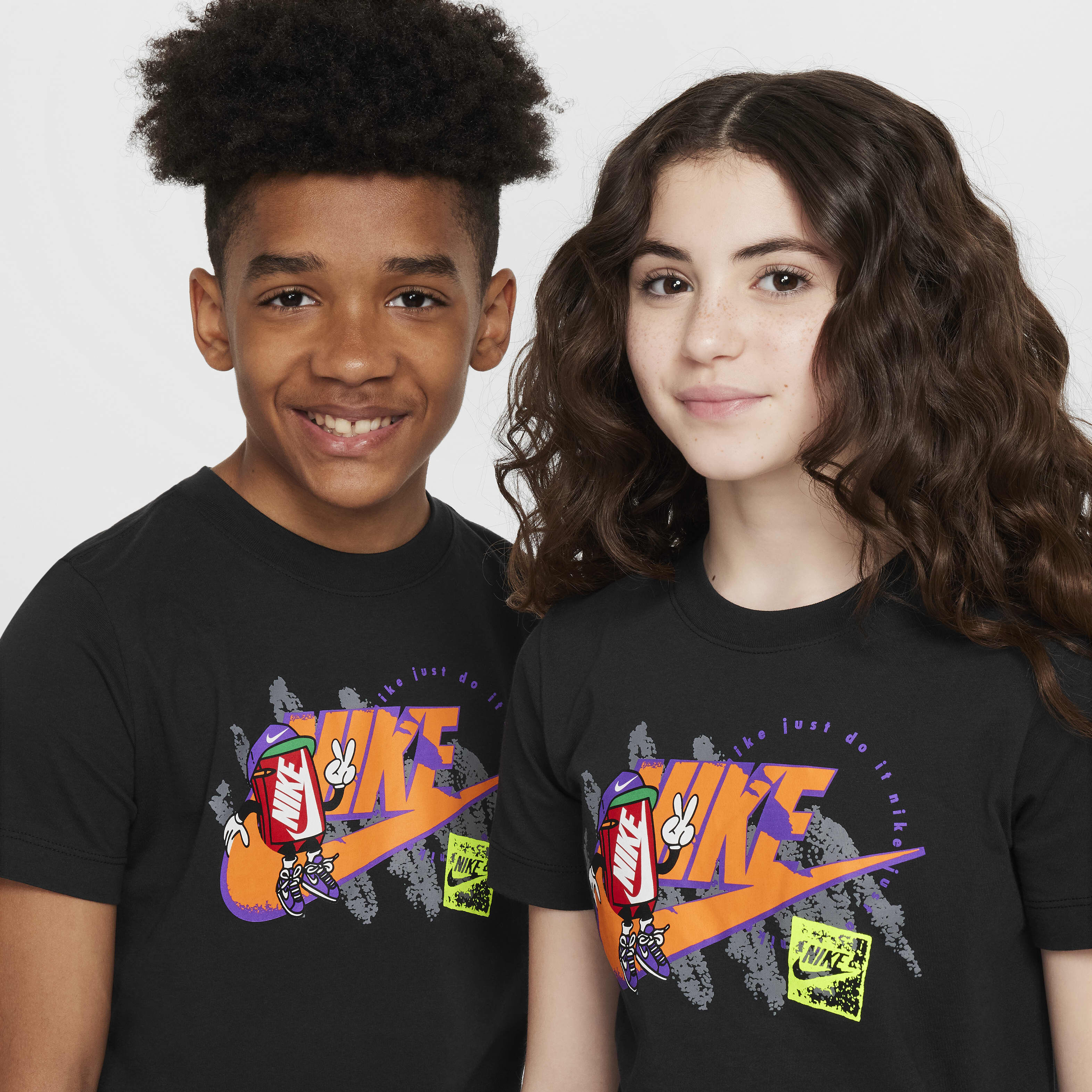 Nike Sportswear image number 2