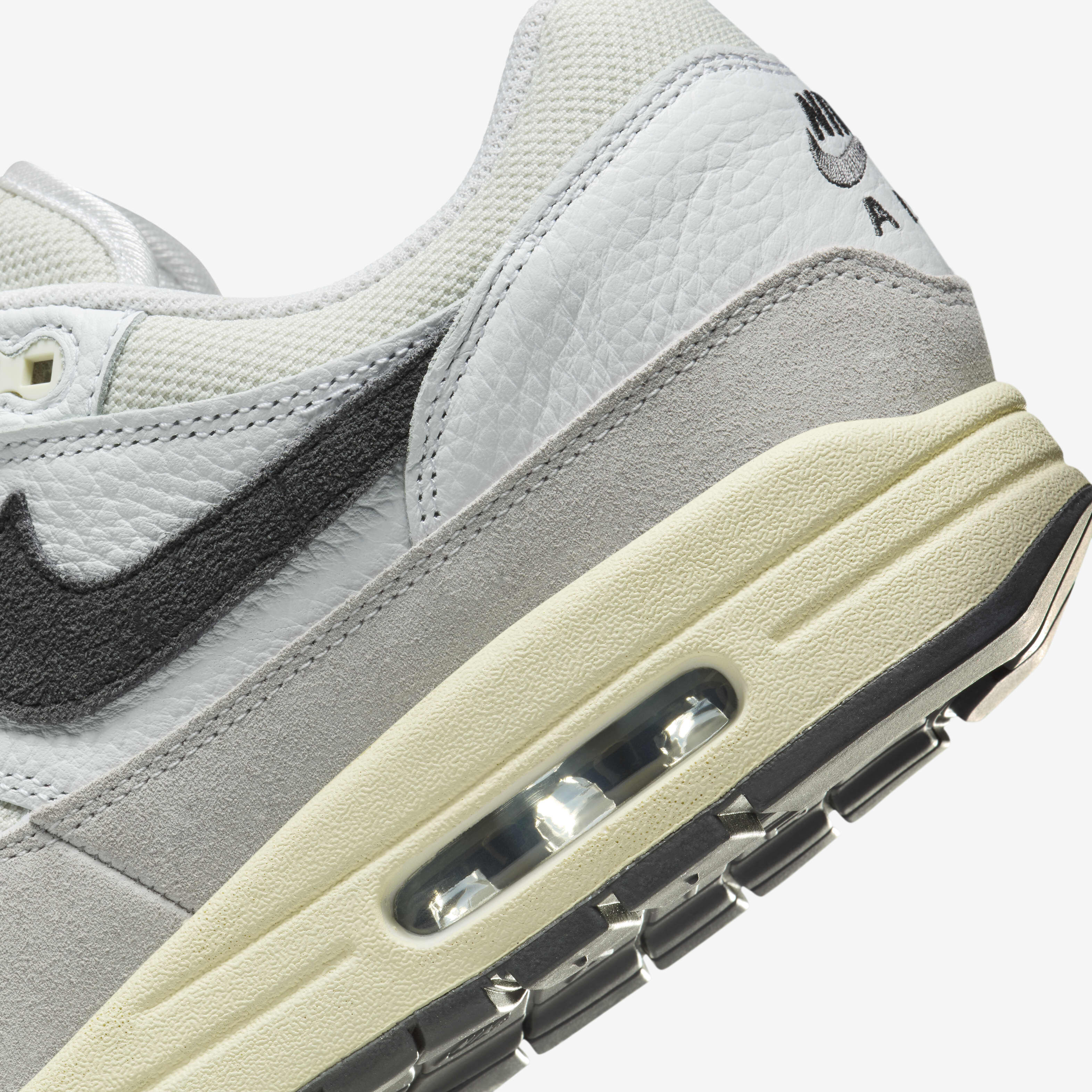 Buy Nike Air Max 1 Men s Shoes Nike Kuwait Official