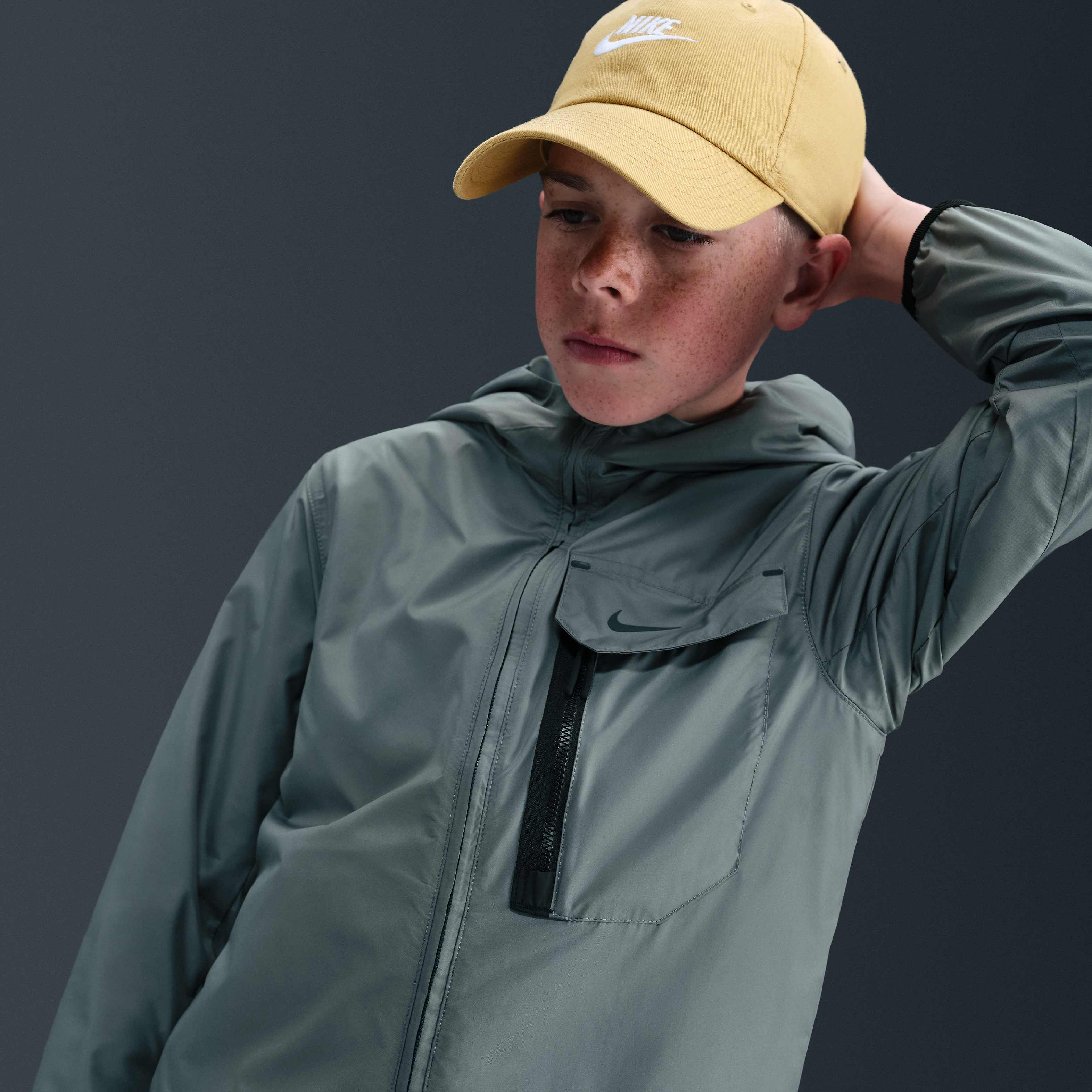 نايكي سبورتسوير سيتي يوتيليتي image number 2