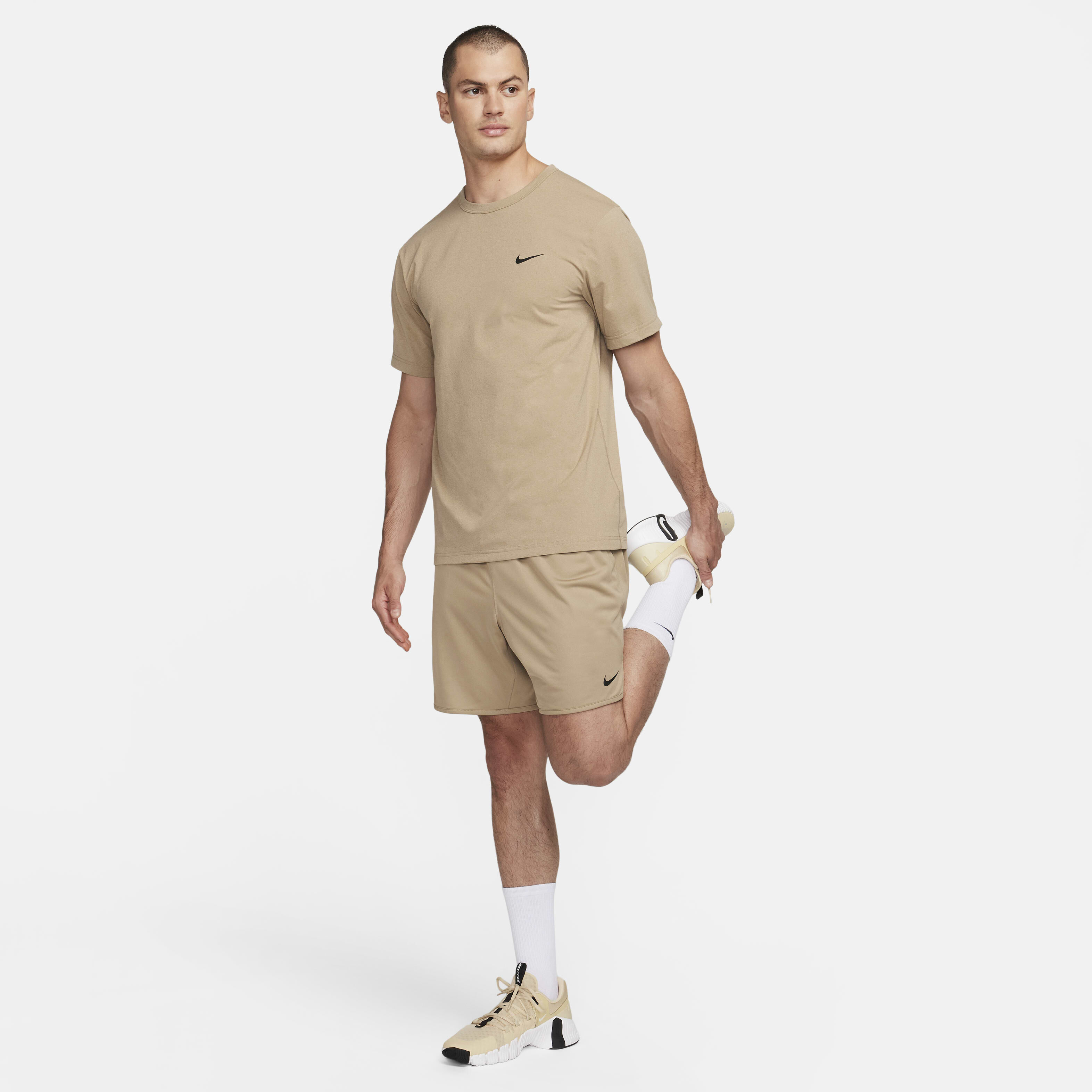 نايكي هايفيرس image number 3