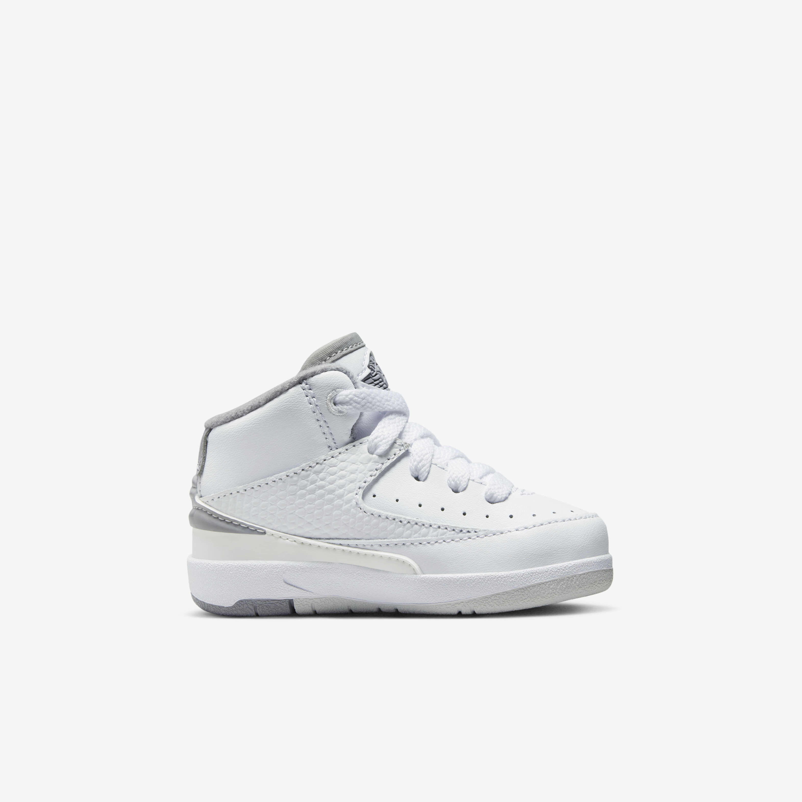 Jordan 2 Retro image number 2