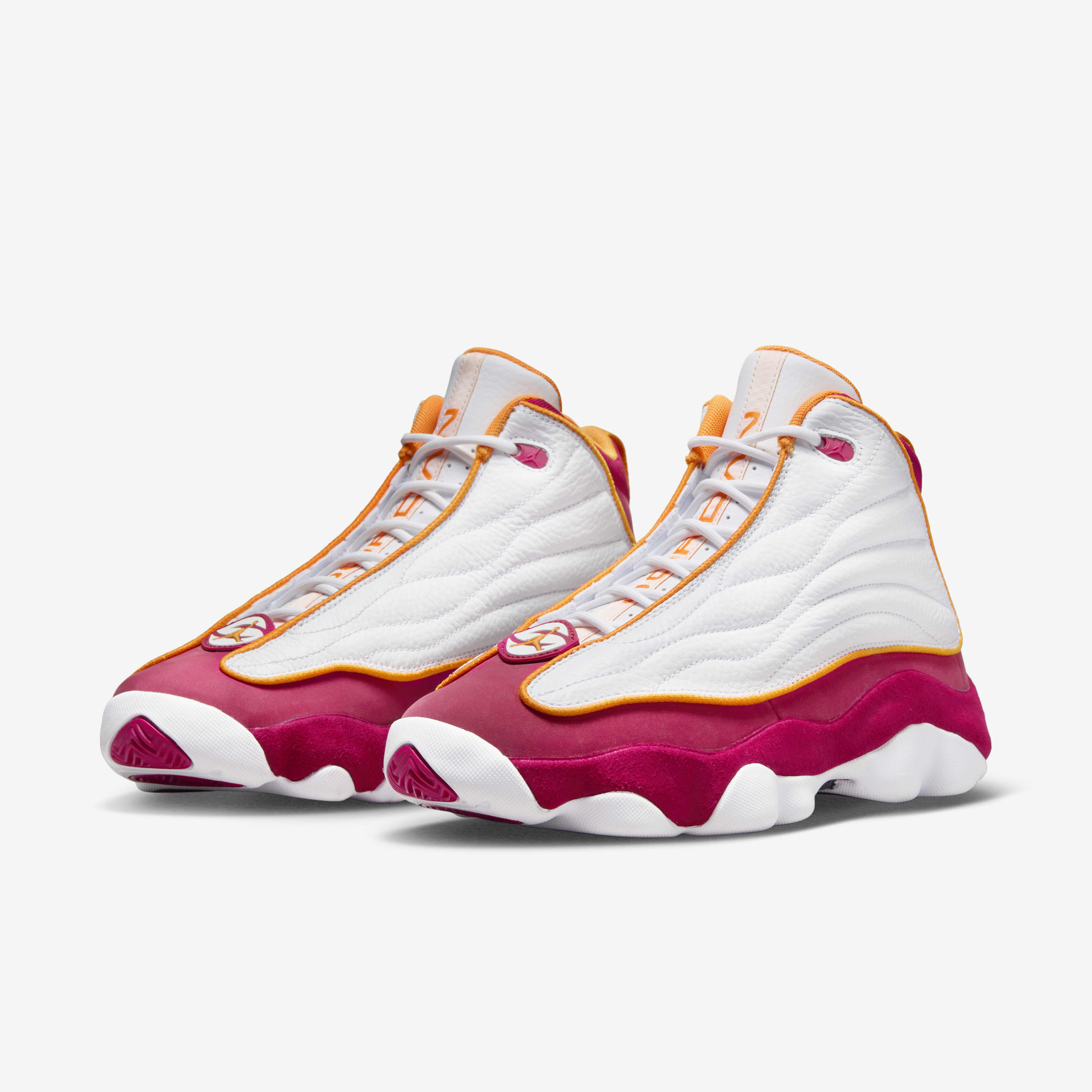 Jordan pro strong women's hotsell