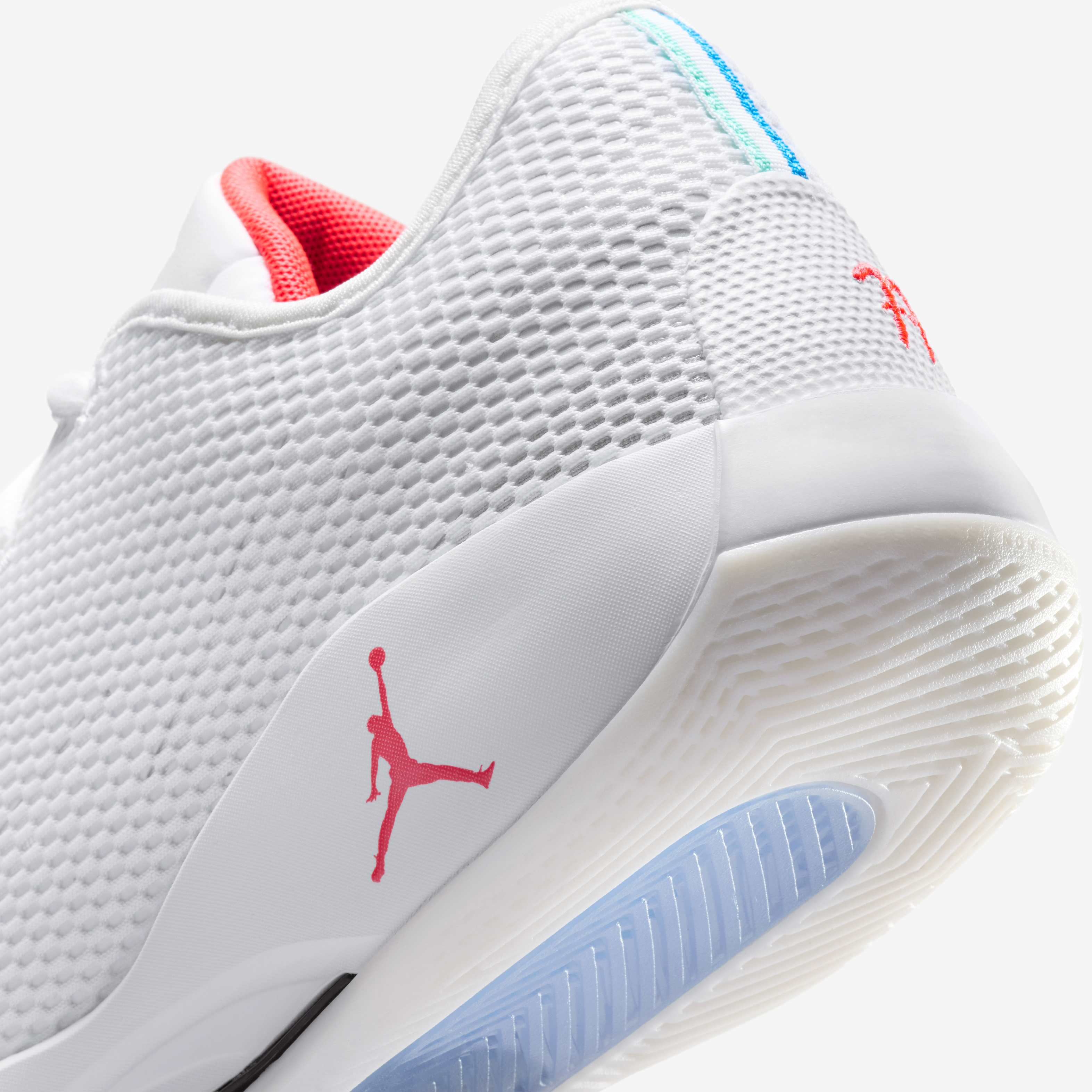 Luka 77 'Love Letter' image number 7