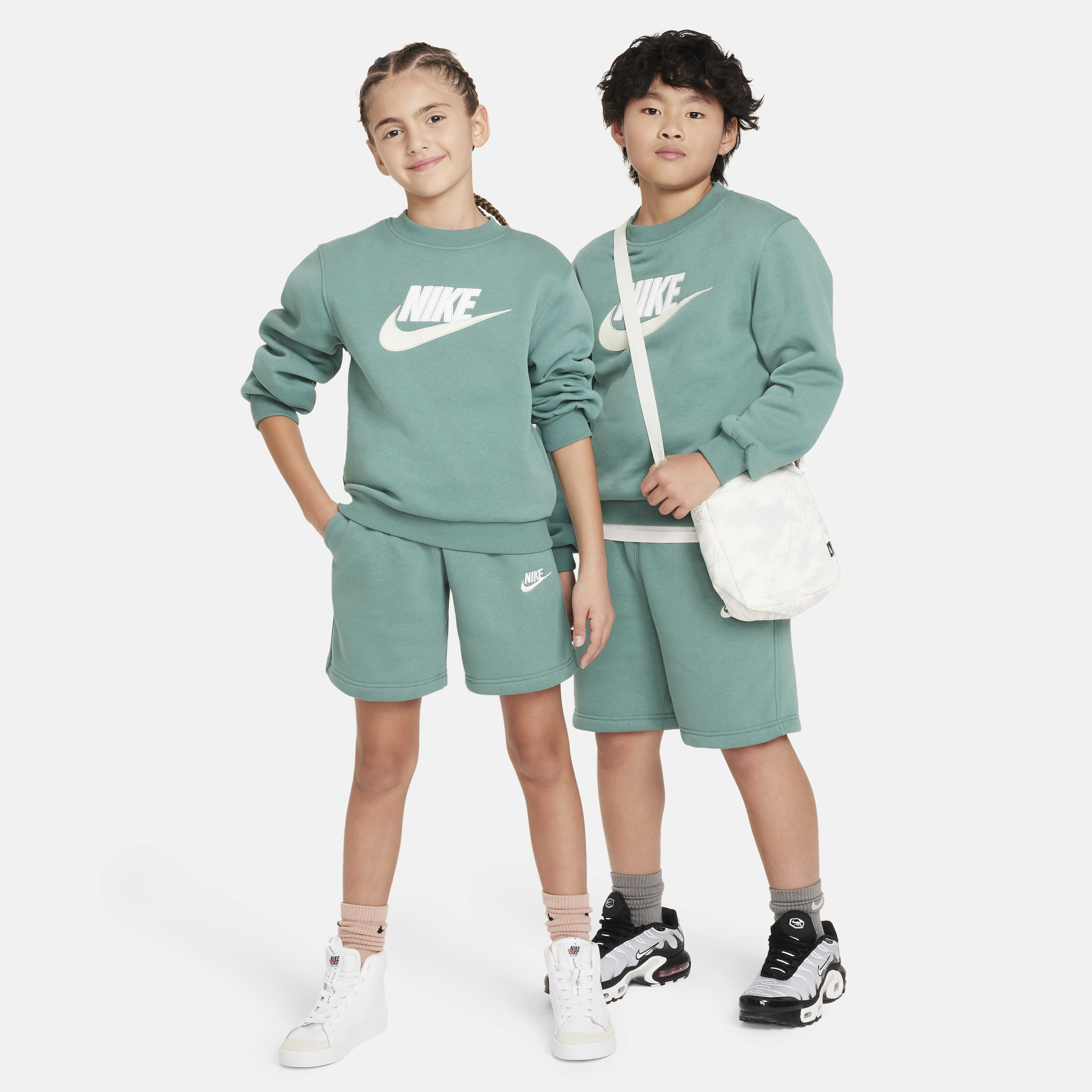 Nike bee shorts cheap