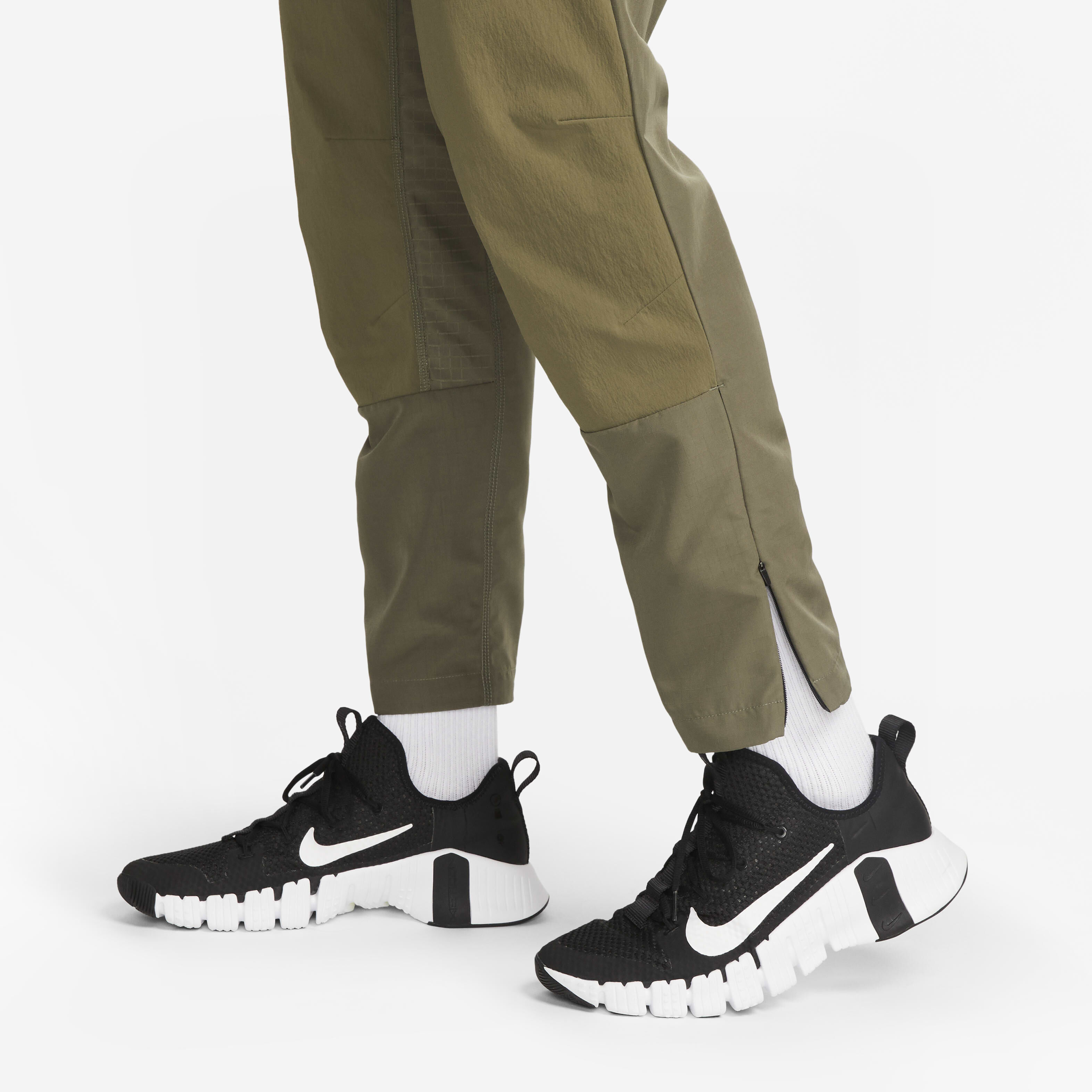 womens nike therma pants