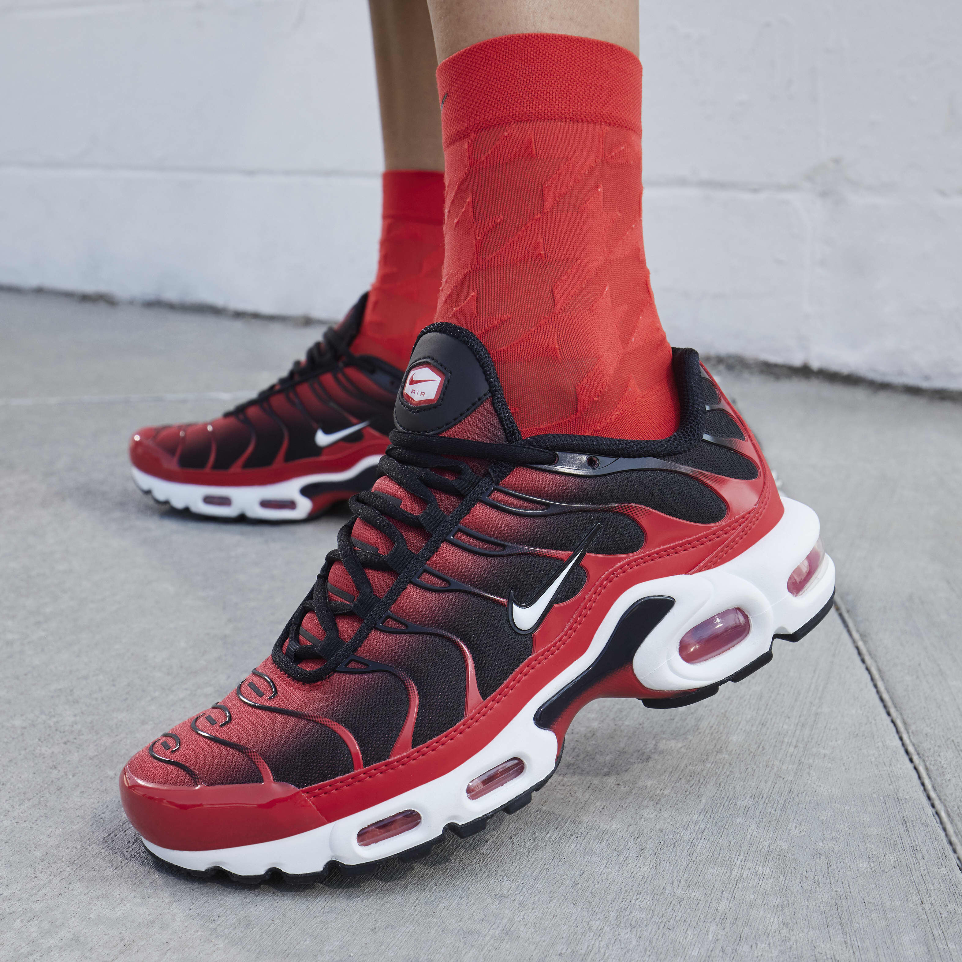 Buy Nike Air Max Plus Women s Shoes University Red Black White Nike Kuwait Official
