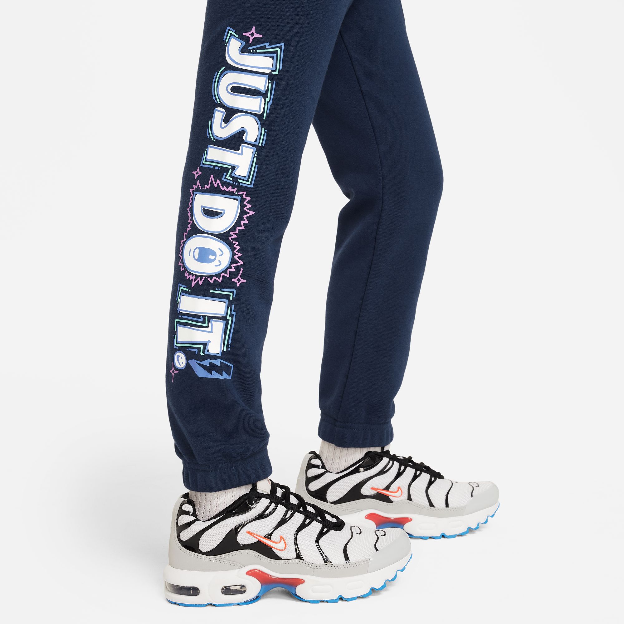 Nike Sportswear "Art of Play" French Terry Joggers image number 2
