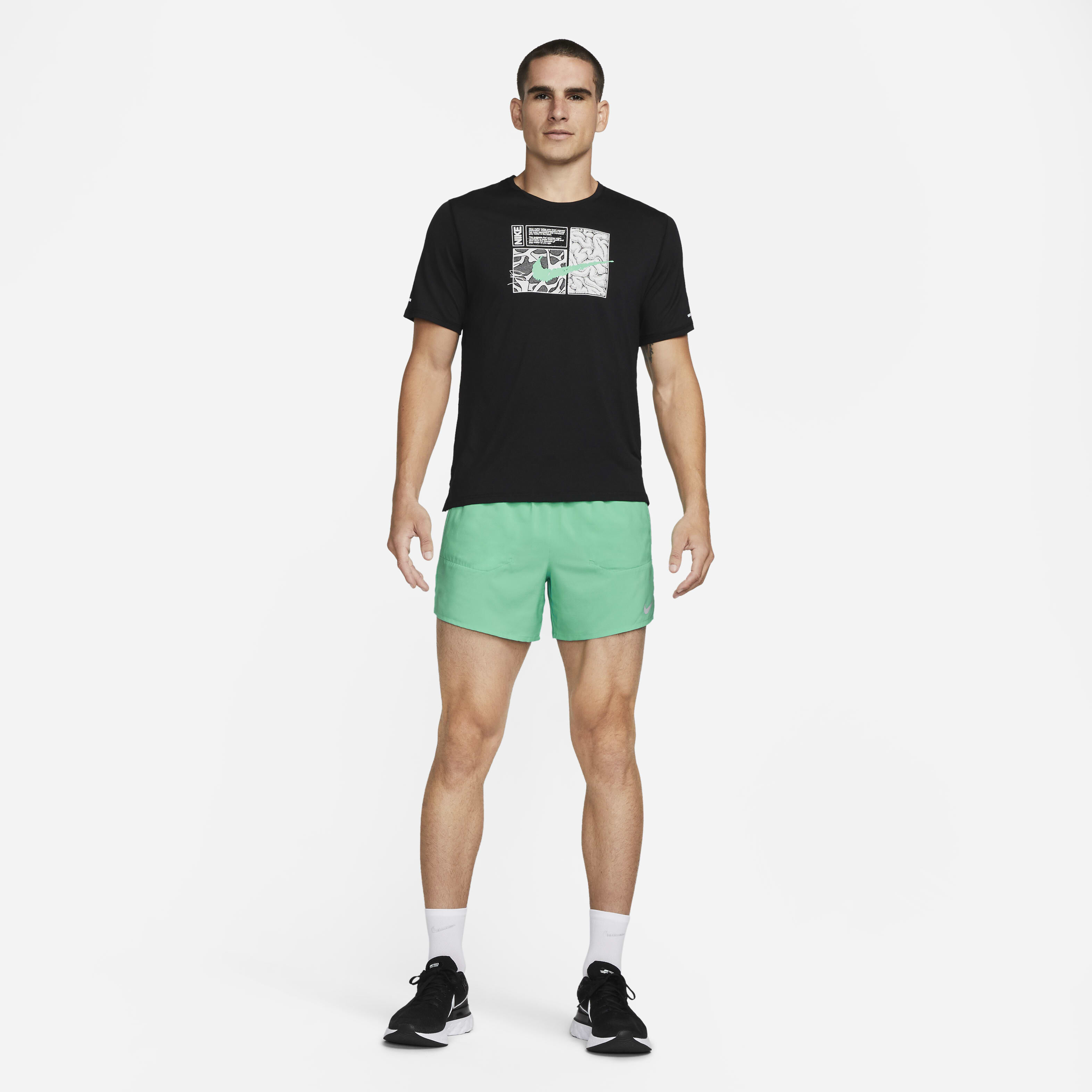 Nike Stride image number 8