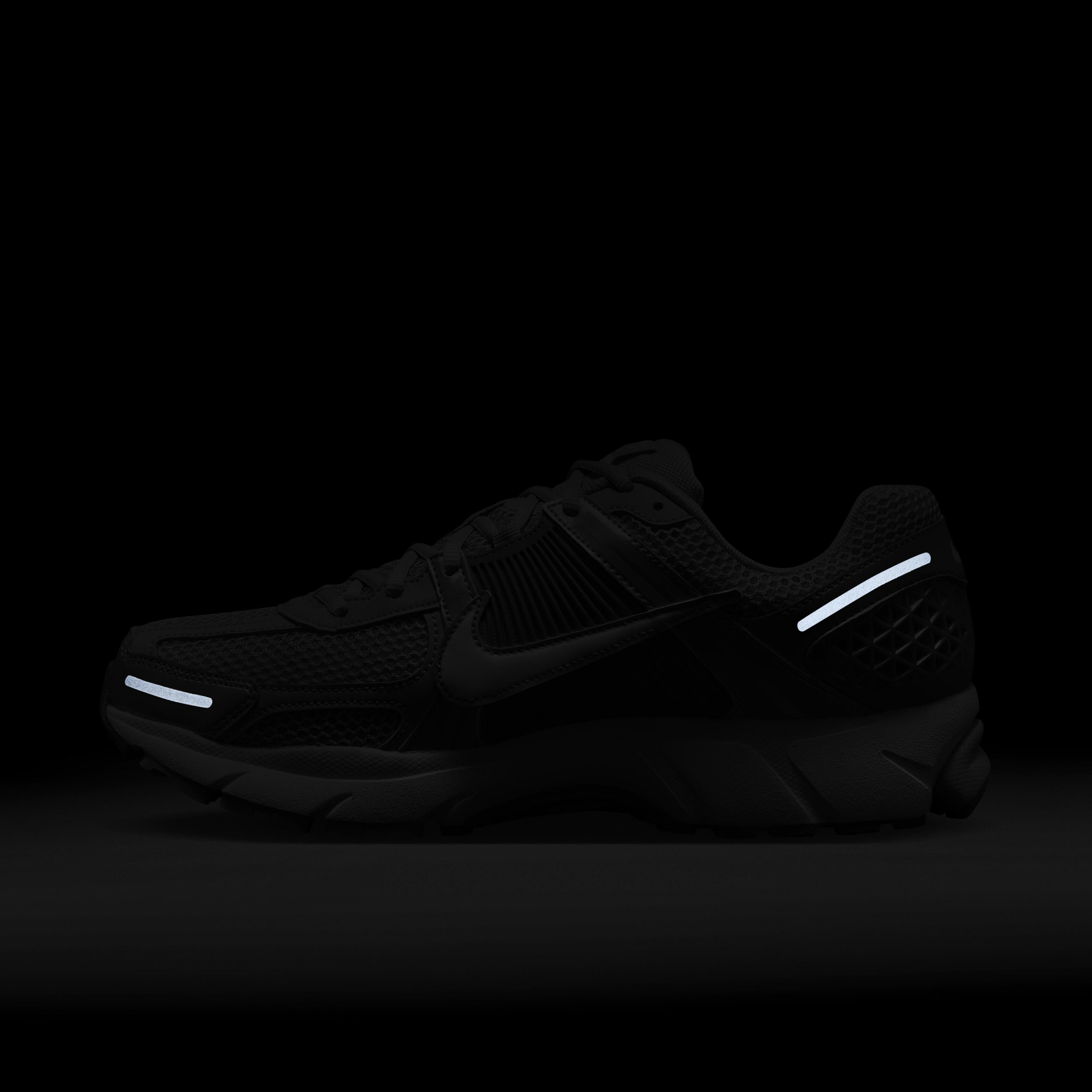 Nike Zoom Vomero 5 image number 8
