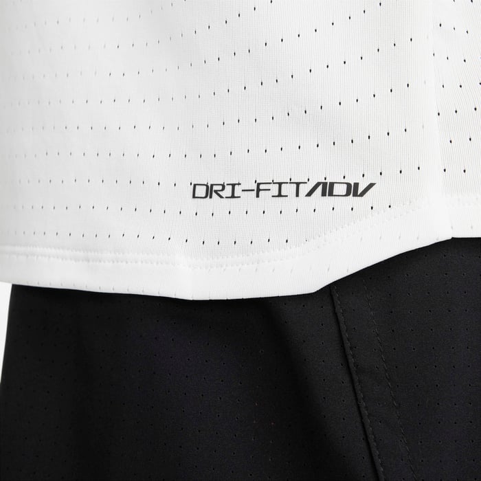 Nike AeroSwift image number 3 Nike AeroSwift image number 3