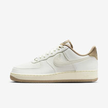 Nike Air Force 1 '07 LV8
