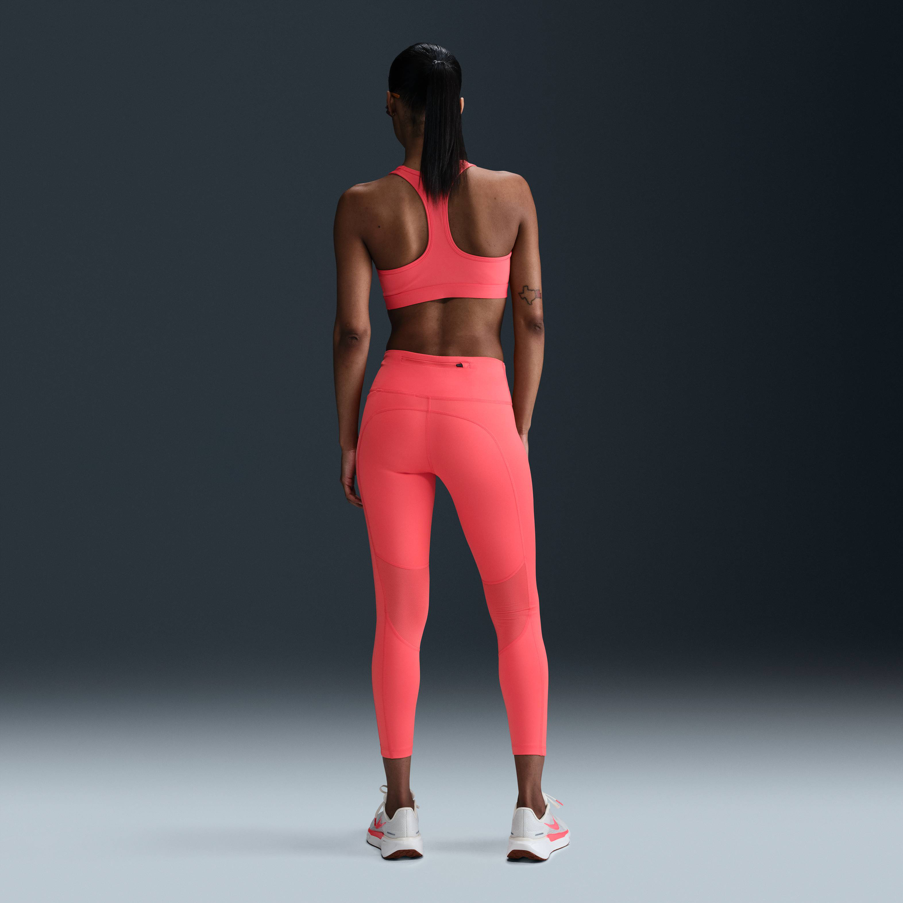 Nike Fast image number 3