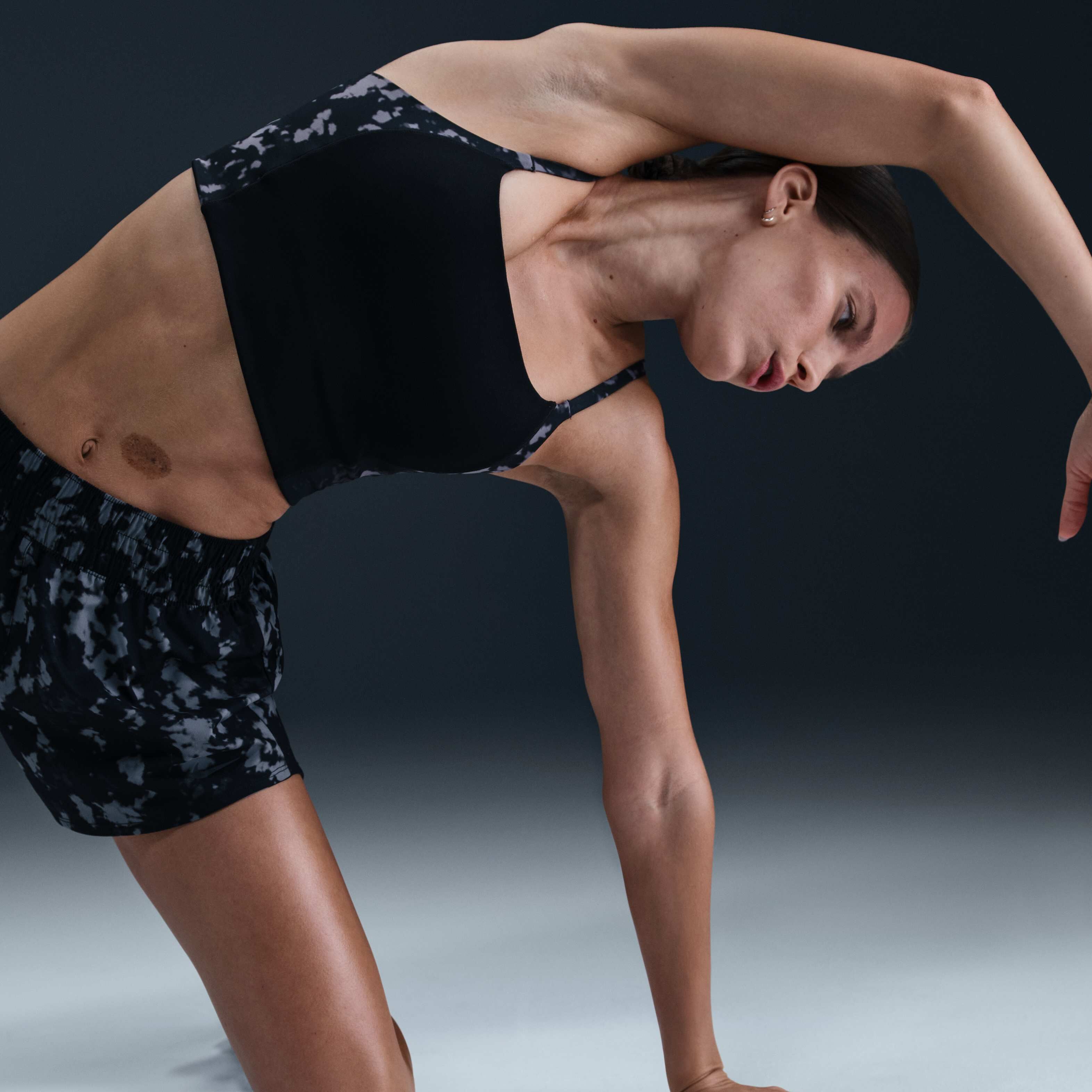 نايكي ون كونفيرتبل image number 2