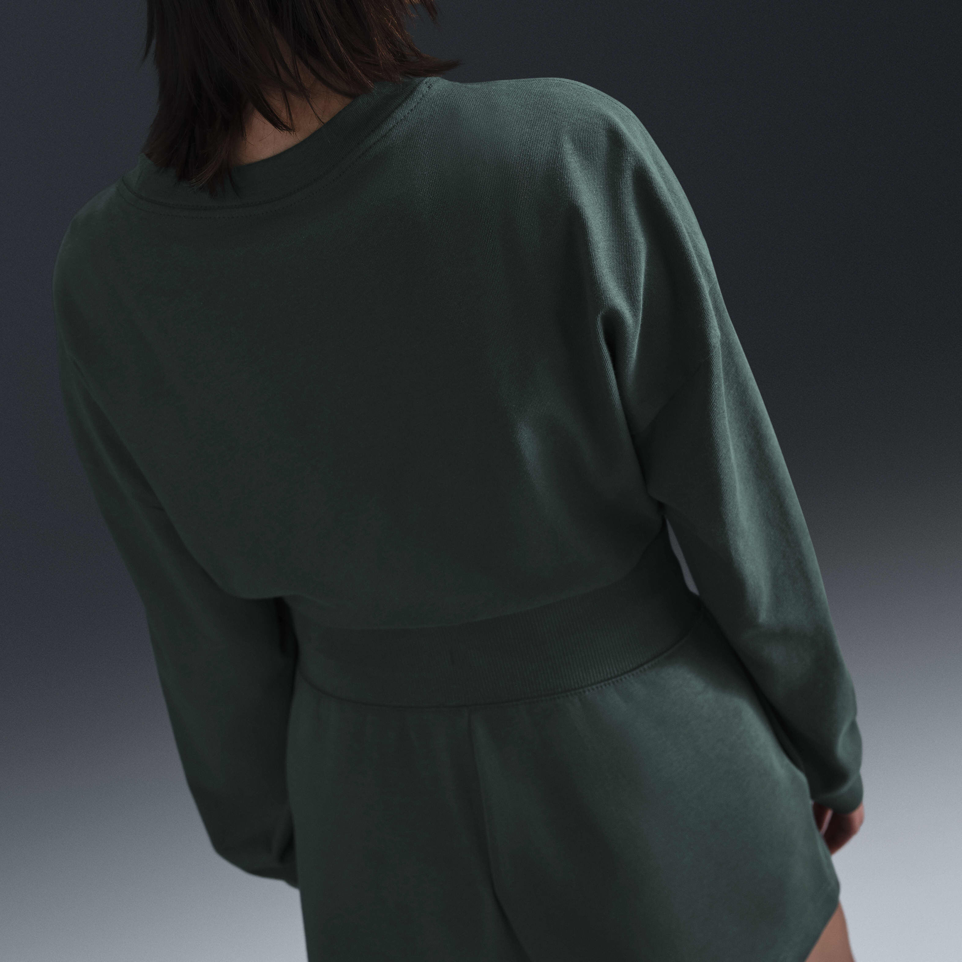 Nike Sportswear Essential image number 1