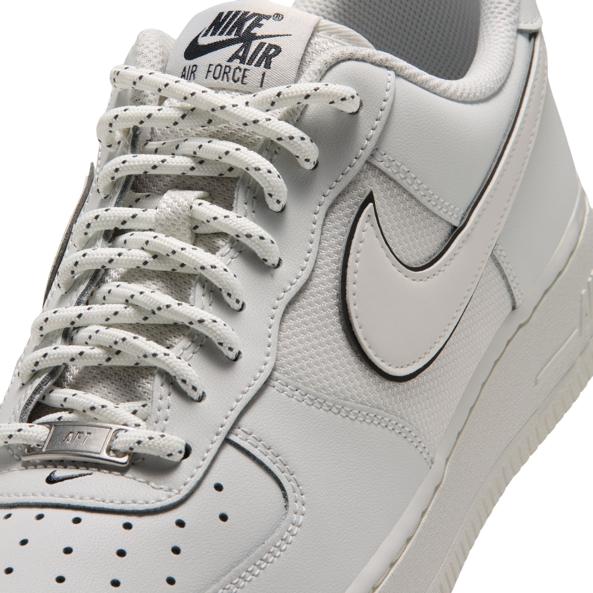 Nike Air Force 1 '07 LV8 image number 10