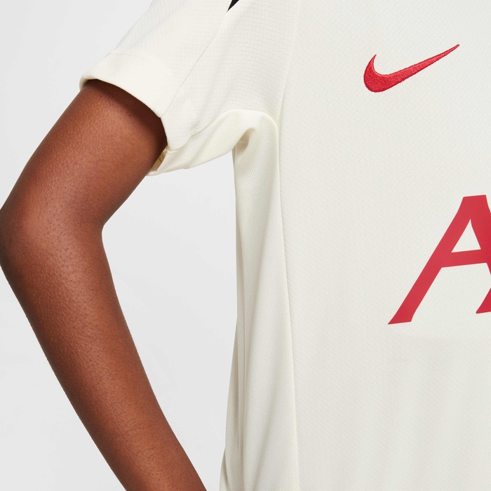 Liverpool F.C. Strike Special Edition image number 5 Liverpool F.C. Strike Special Edition image number 5