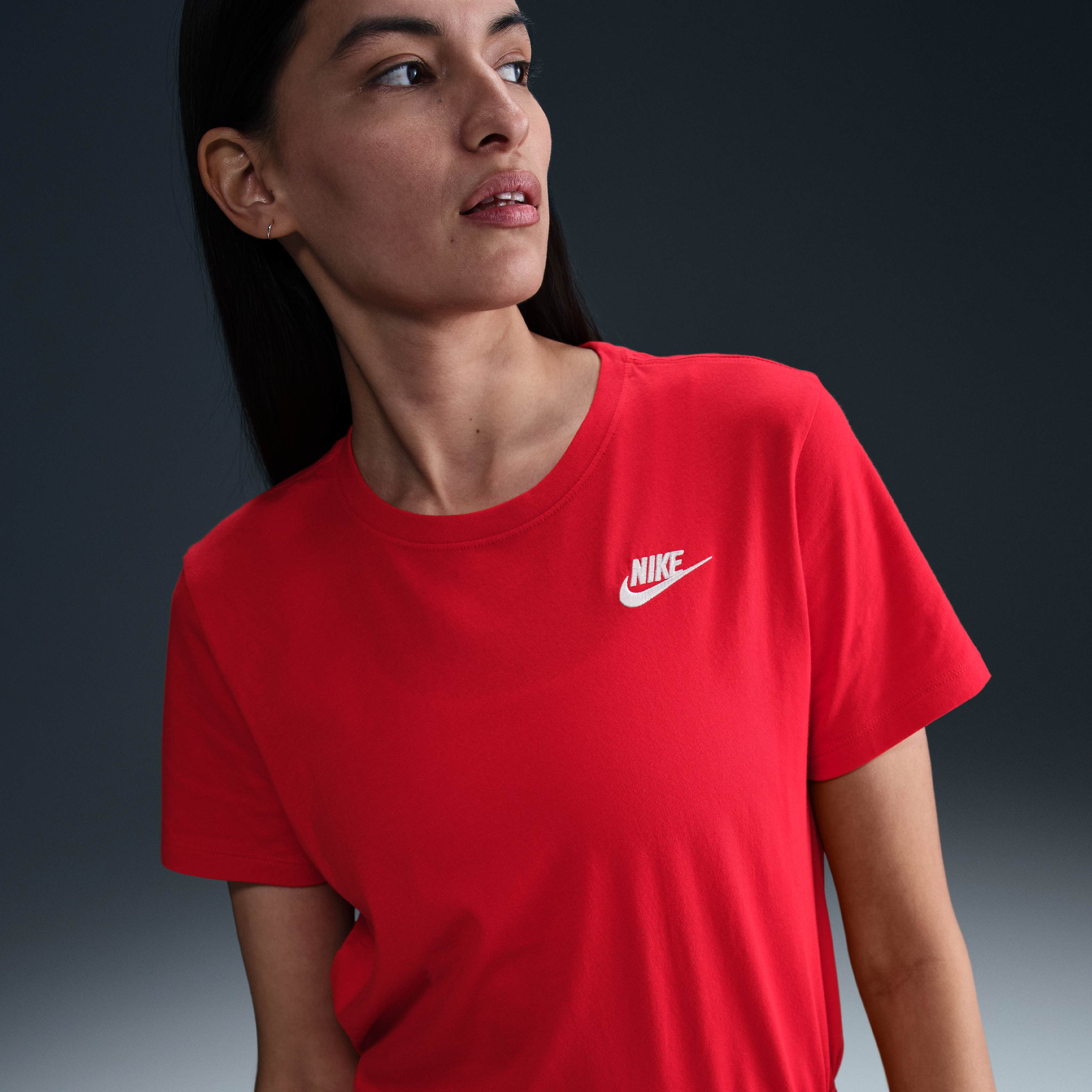 Nike Sportswear Club Essentials image number 0