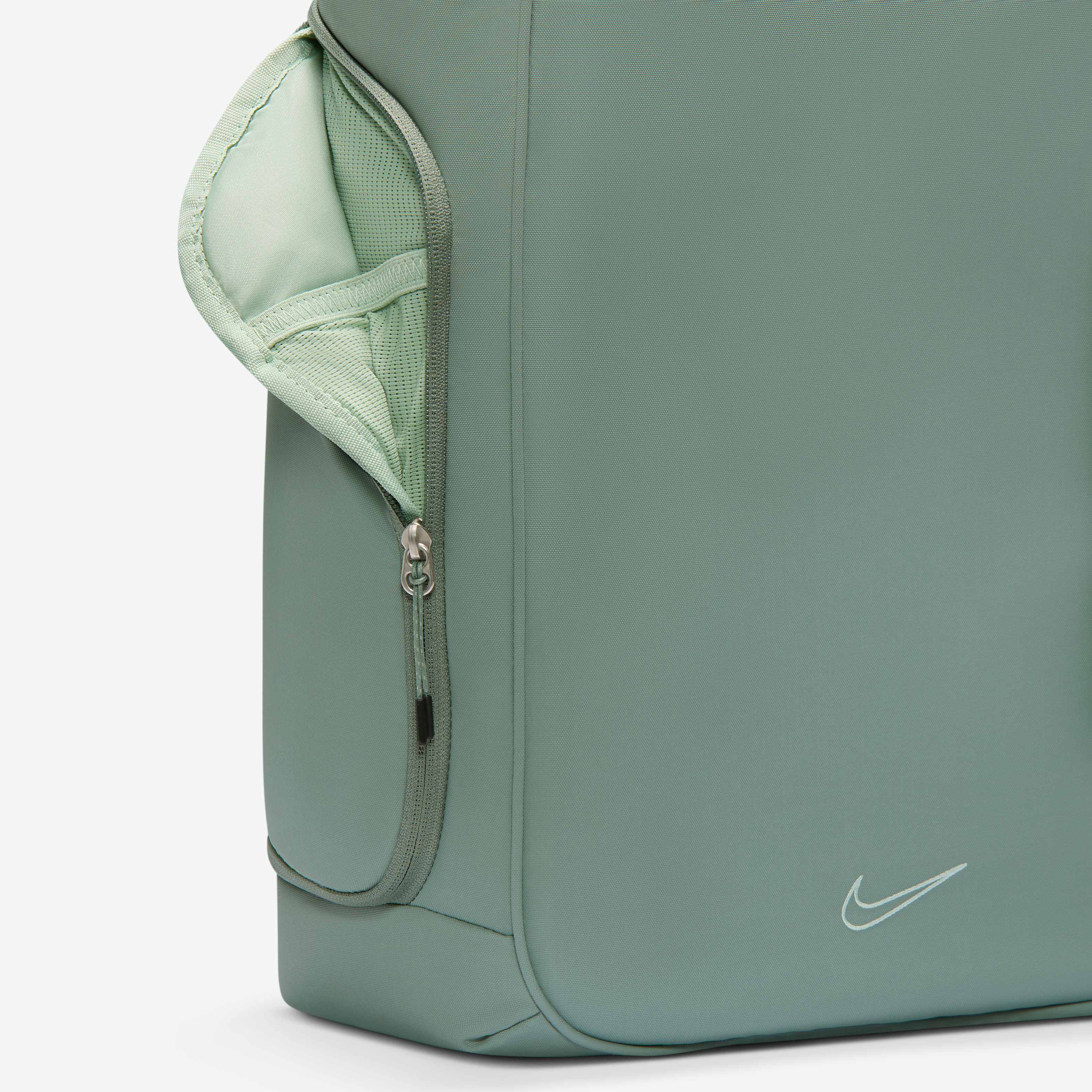 Nike Sportswear Commute image number 7