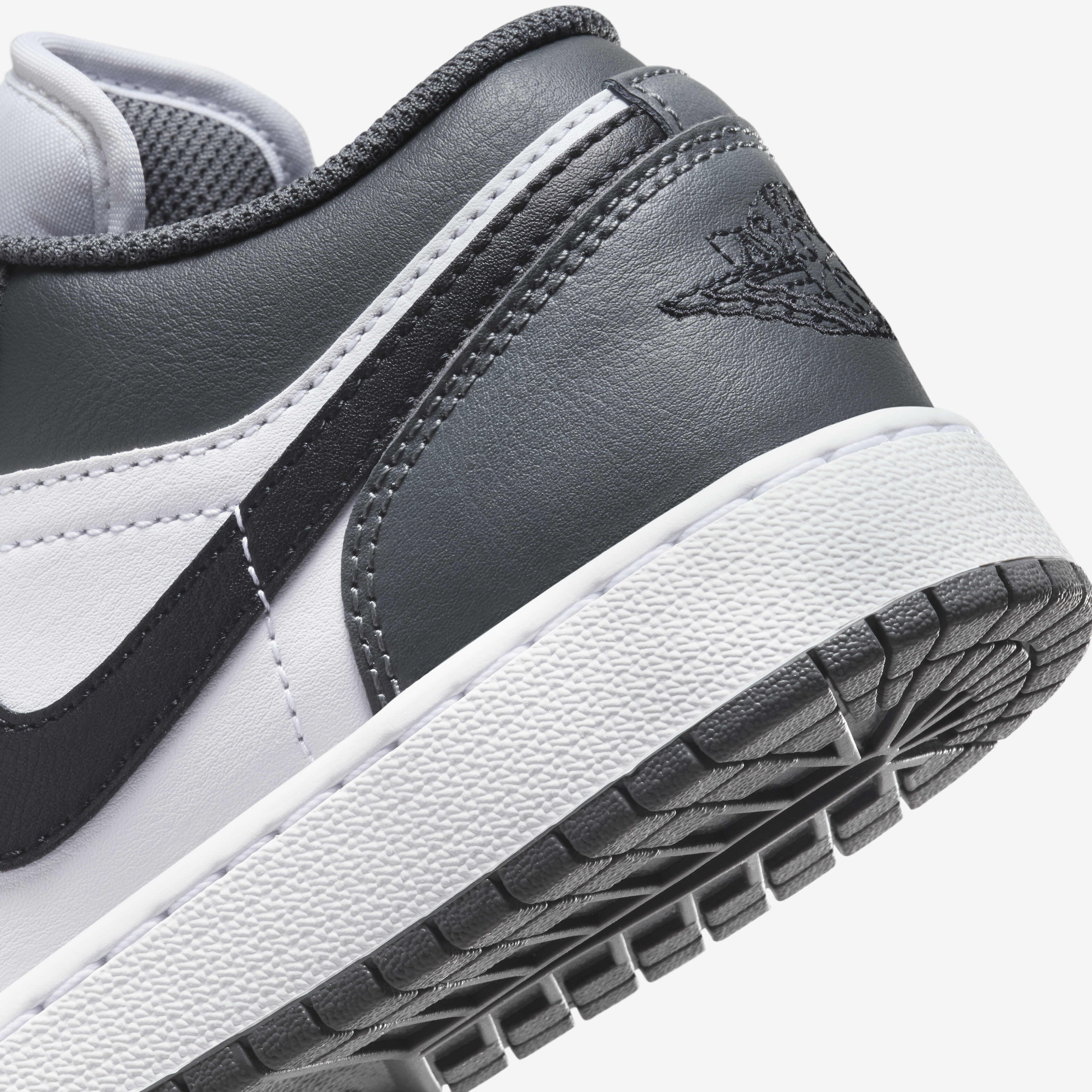 Air Jordan 1 Low image number 7