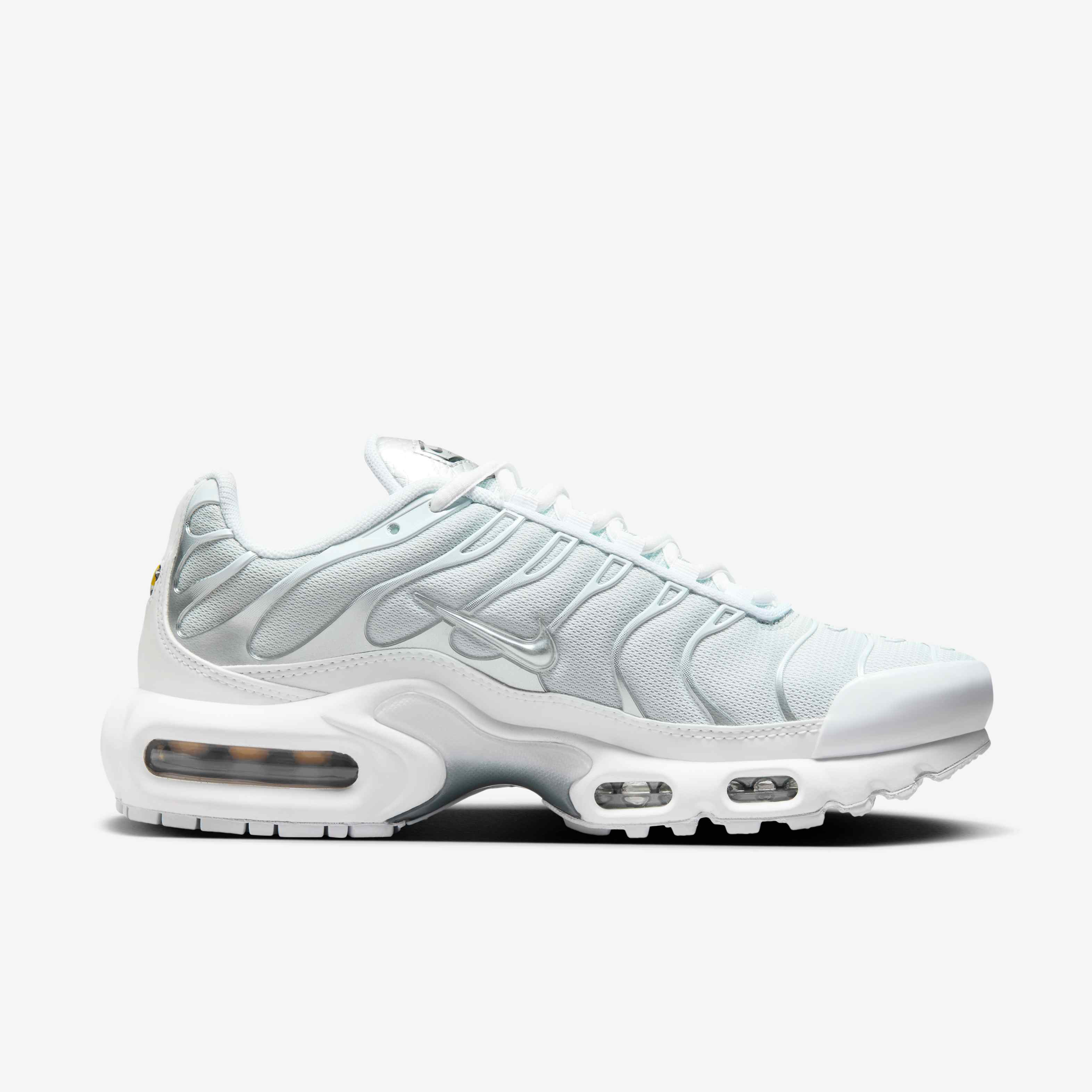 Nike Air Max Plus image number 3