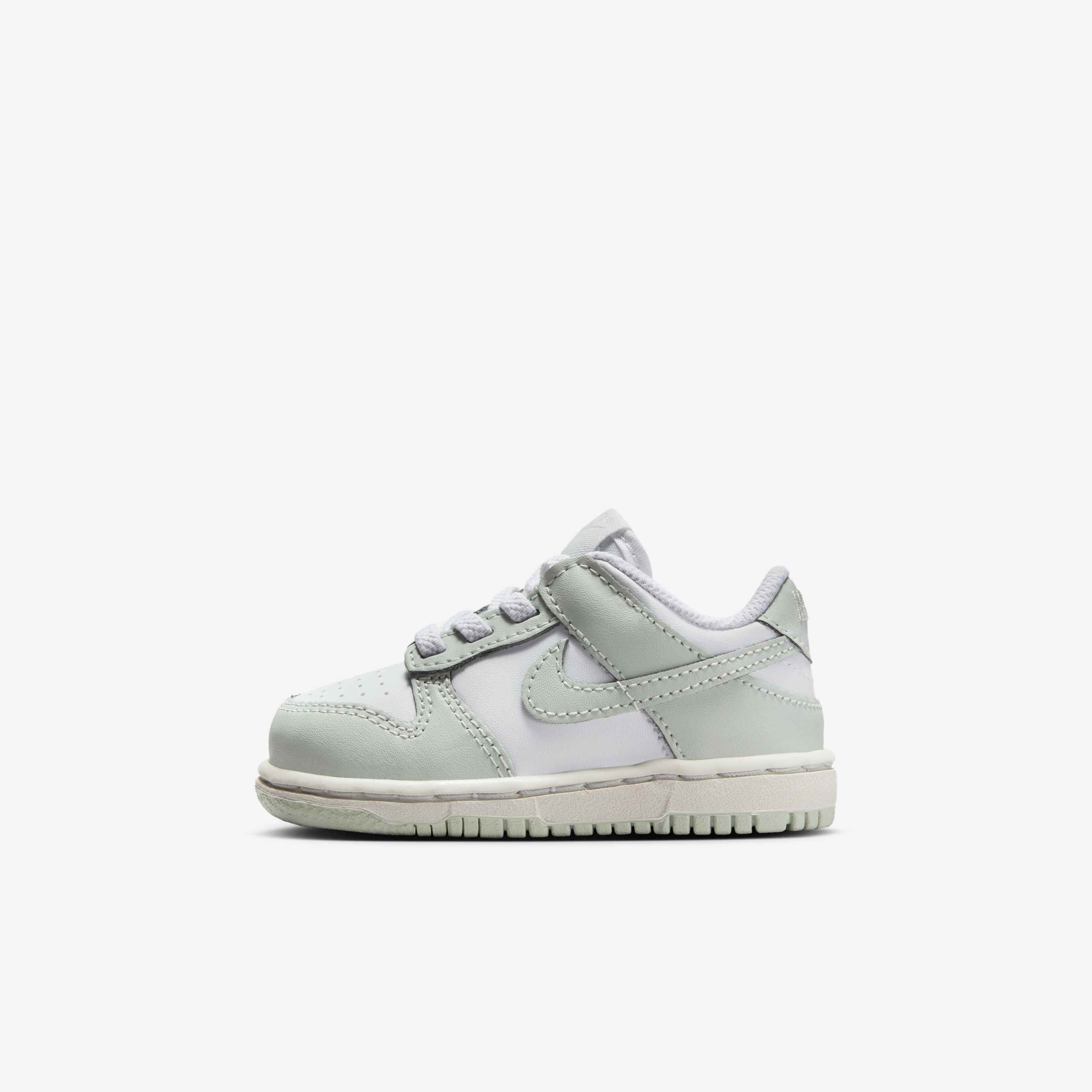 Nike Dunk Low image number 0